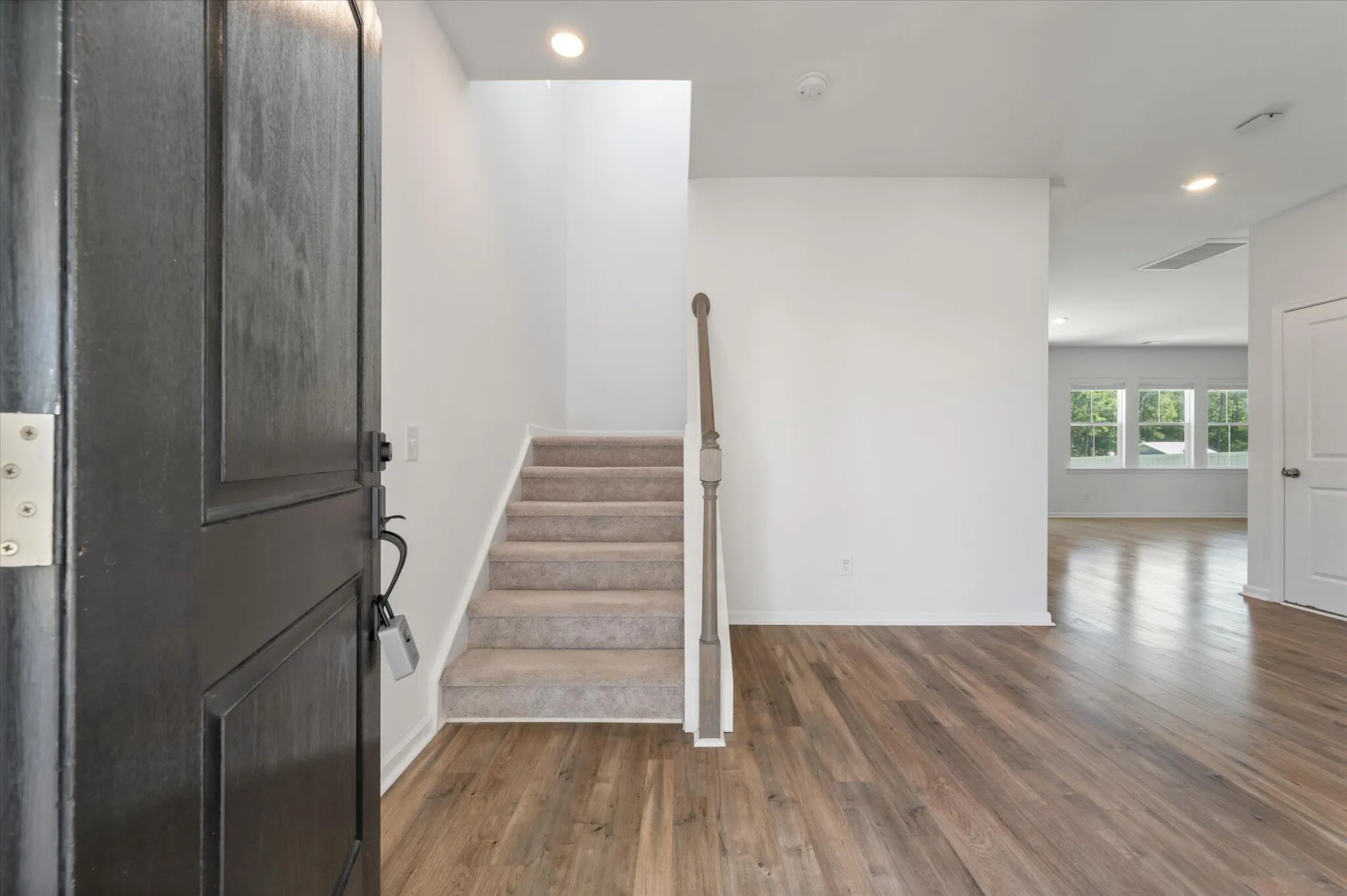 Property image 4 at 425 W Respite Lane, Summerville, SC 29483