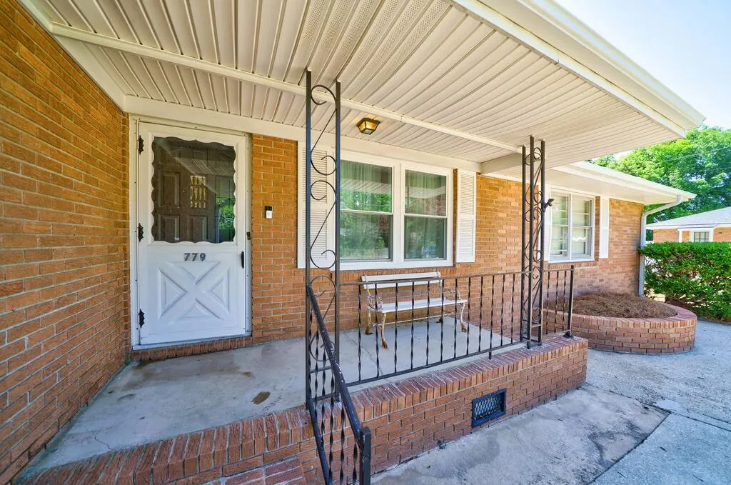 Property image 3 at 779 Dills Bluff Road, Charleston, SC 29412