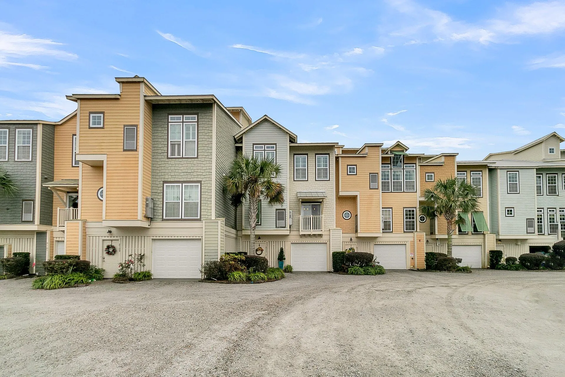 Property image 2 at 2111 Tides End Road, Charleston, SC 29412