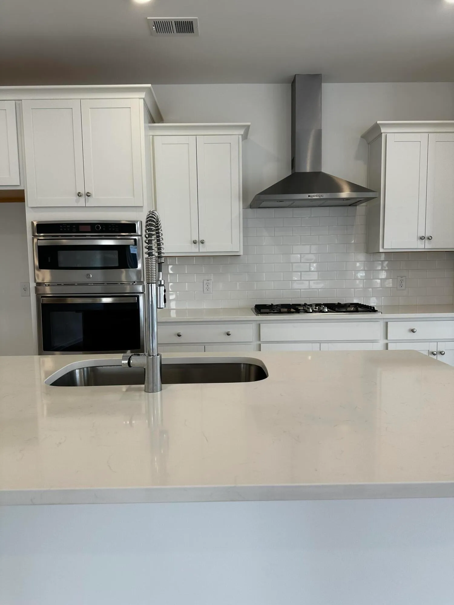 Property image 2 at 124 Ireland Drive, Summerville, SC 29486