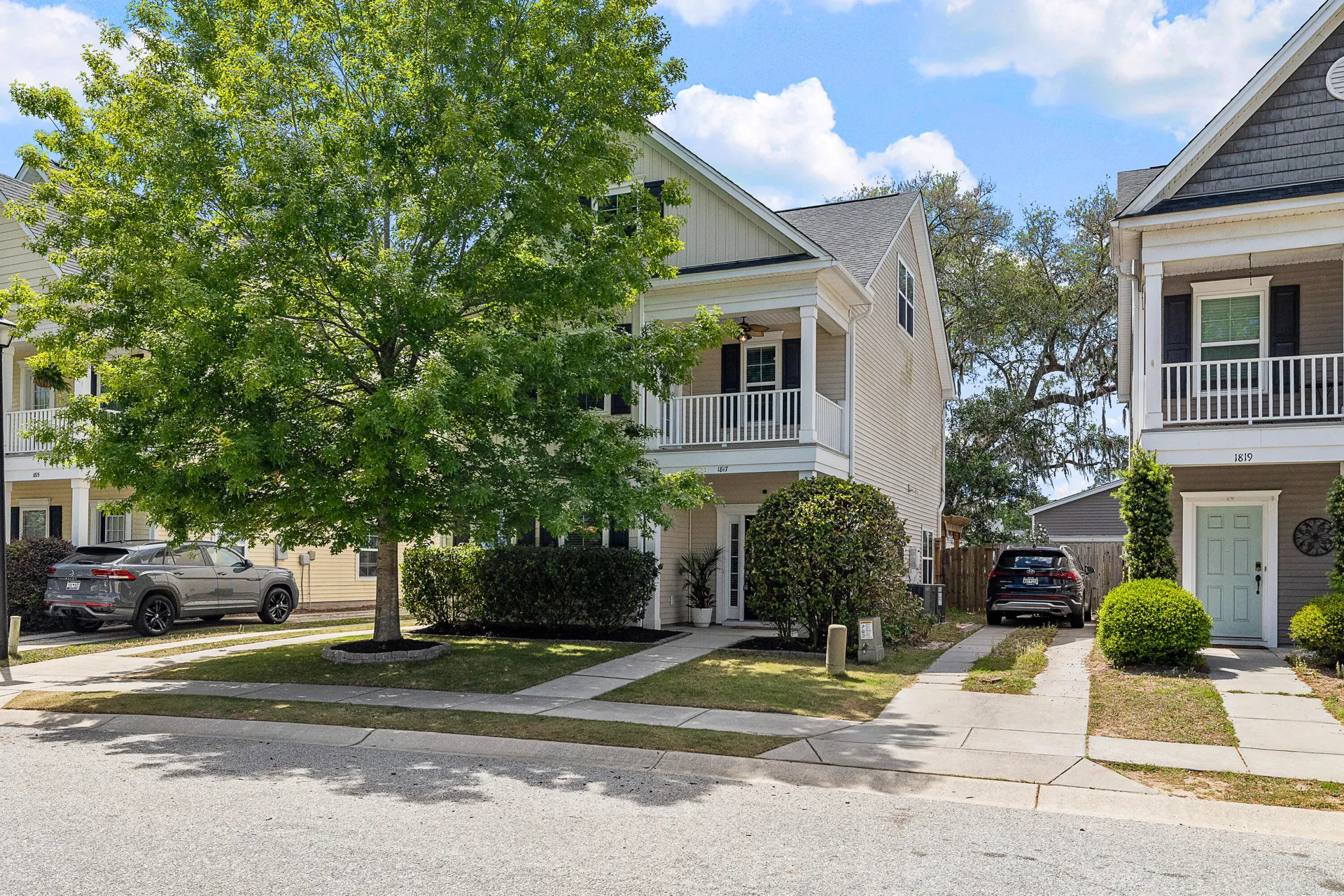 The Cottages at Johns Island, Johns Island Community