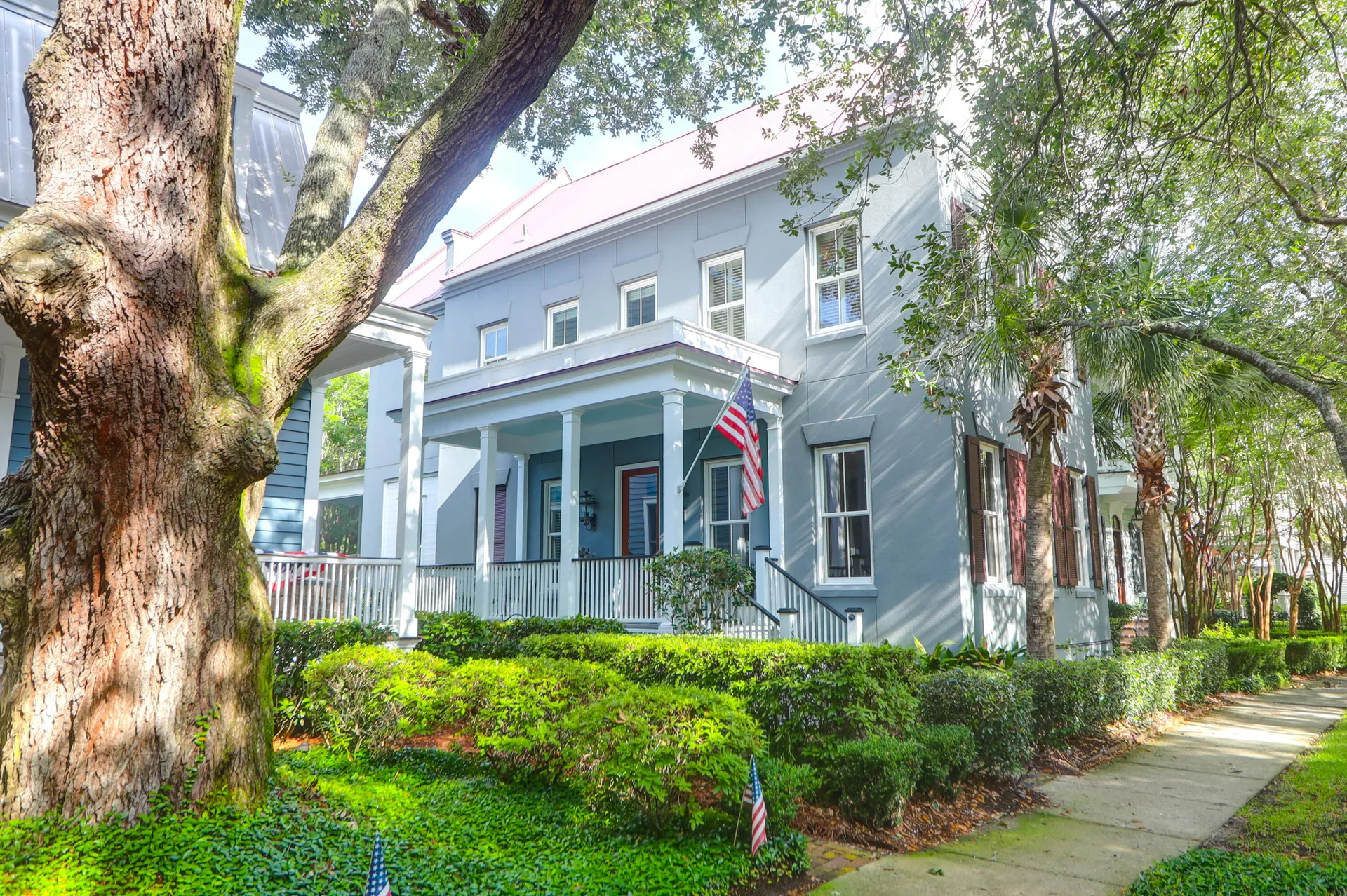 183 Ionsborough Street