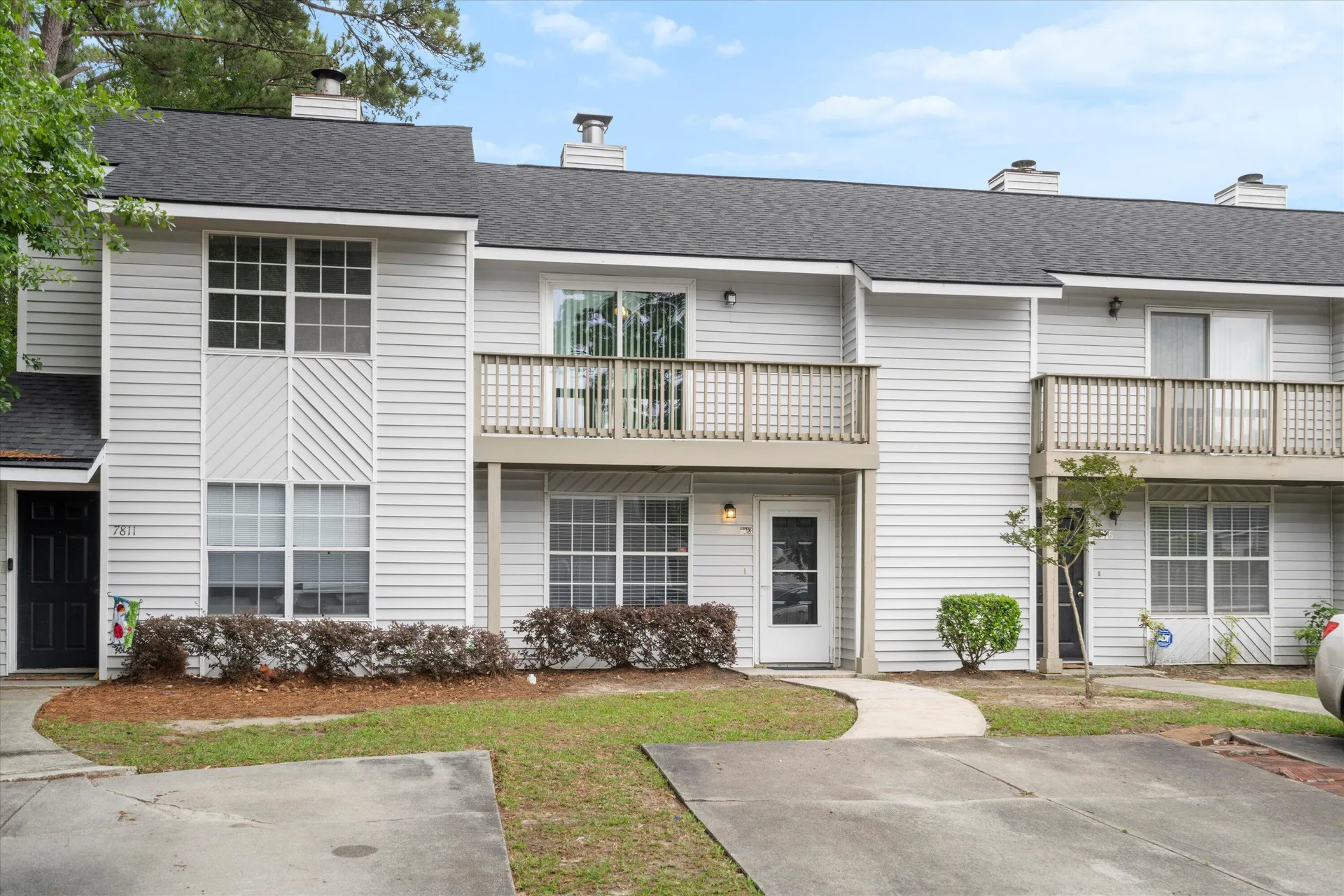 Property image 3 at 7813 Sandida Court, North Charleston, SC 29418