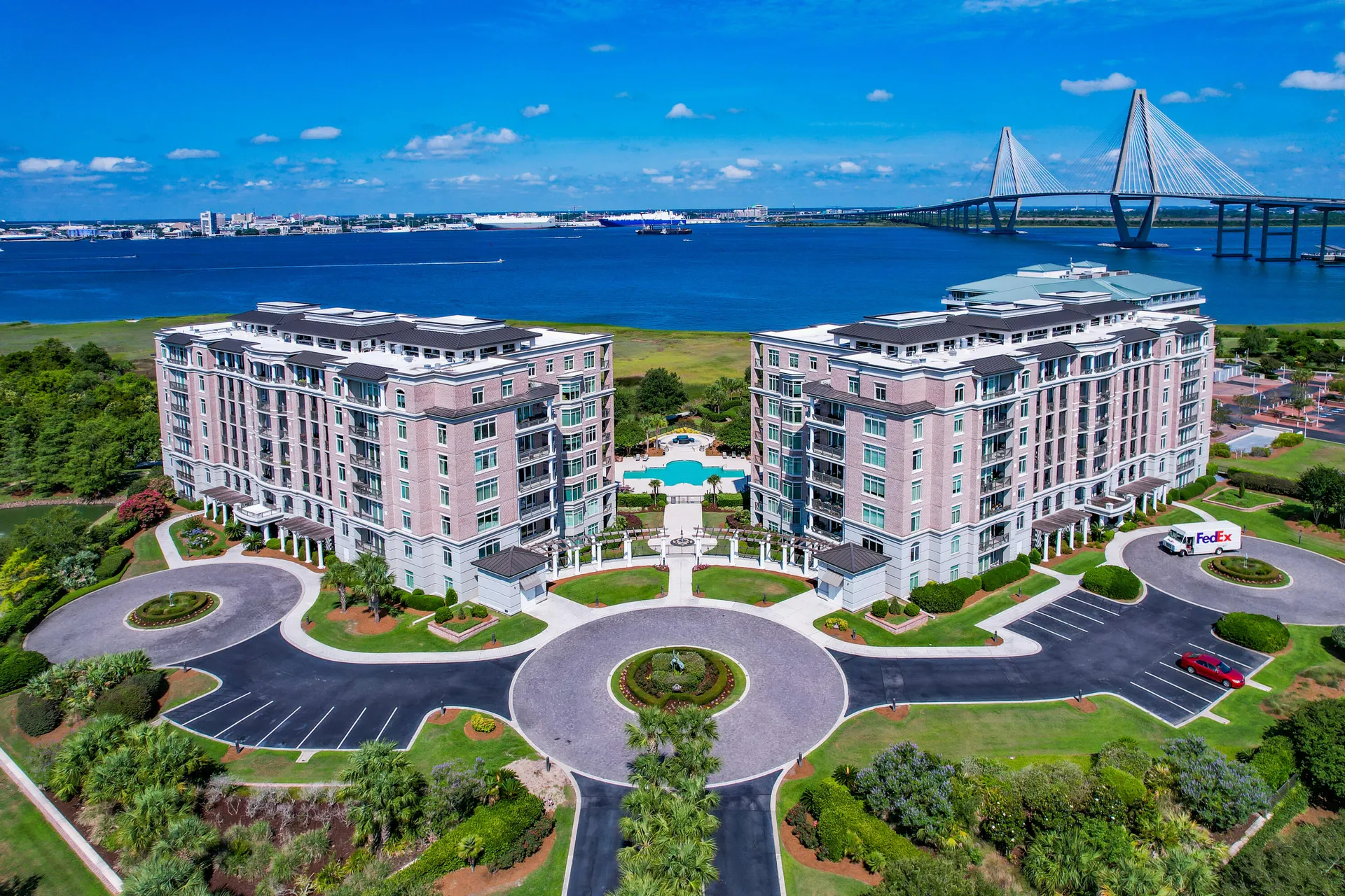 Renaissance On Chas Harbor, Mount Pleasant Community