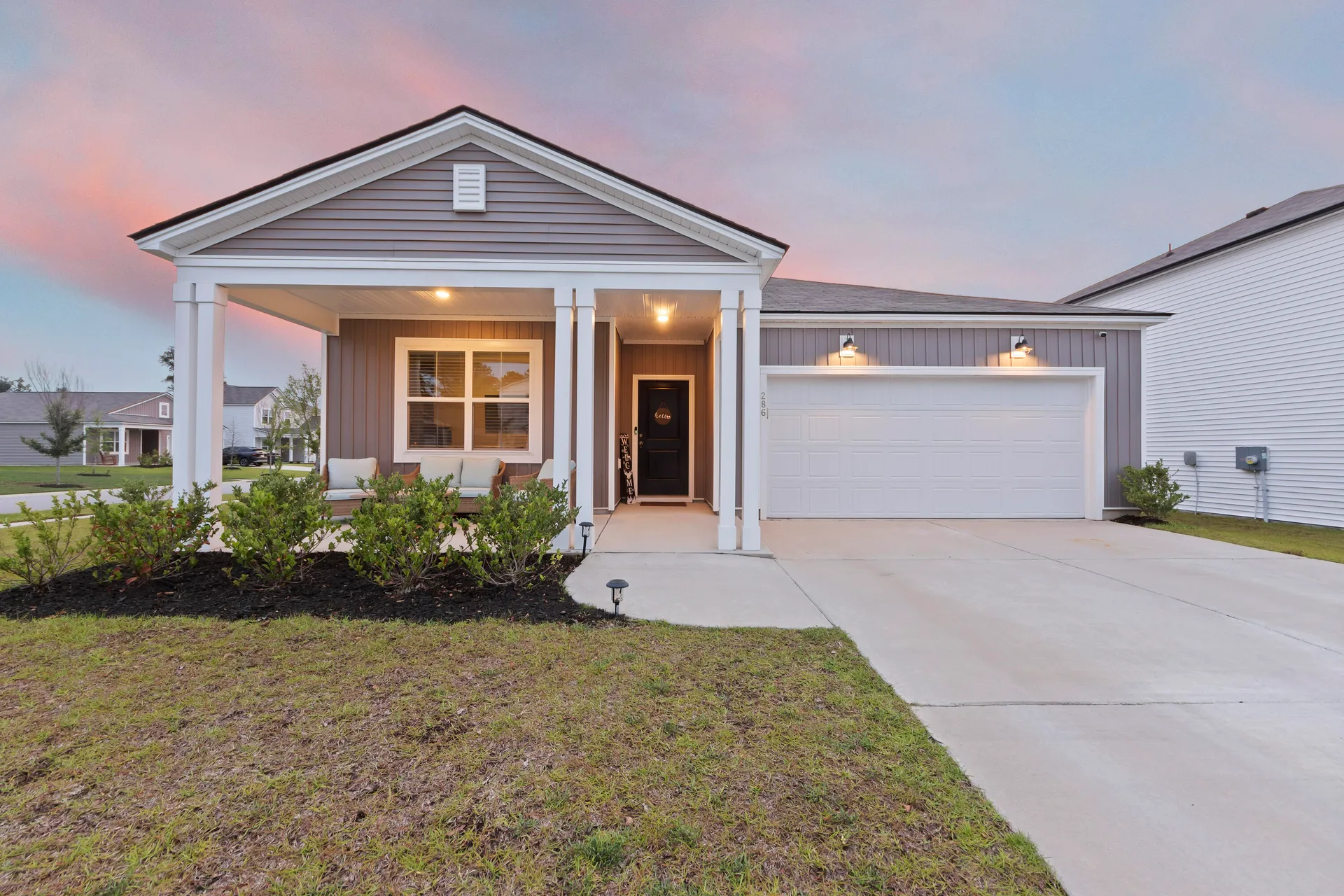 Property image 2 at 286 W Bradford Pointe Drive, Summerville, SC 29486