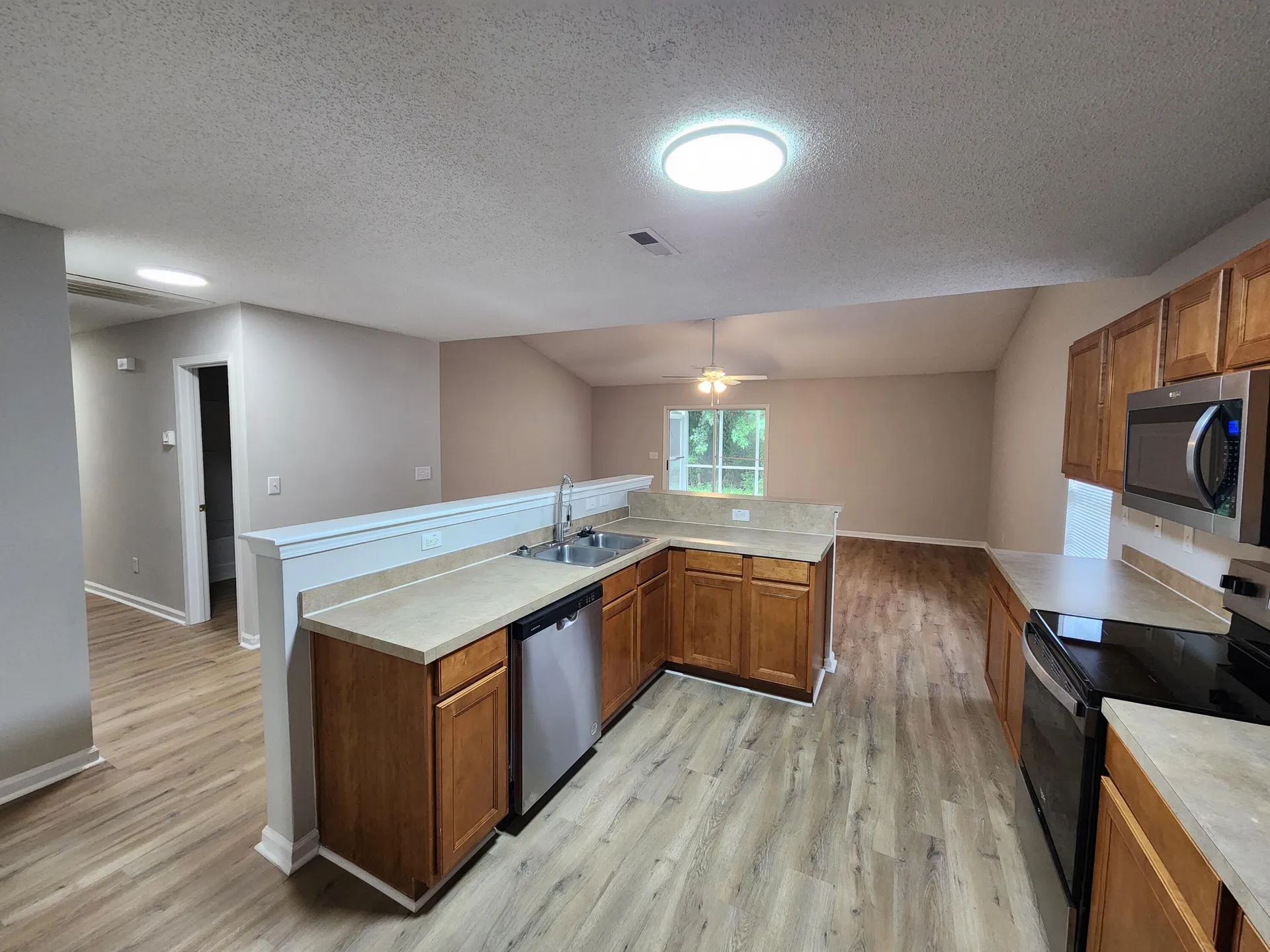 Property image 5 at 5009 Wigmore Street, Summerville, SC 29485