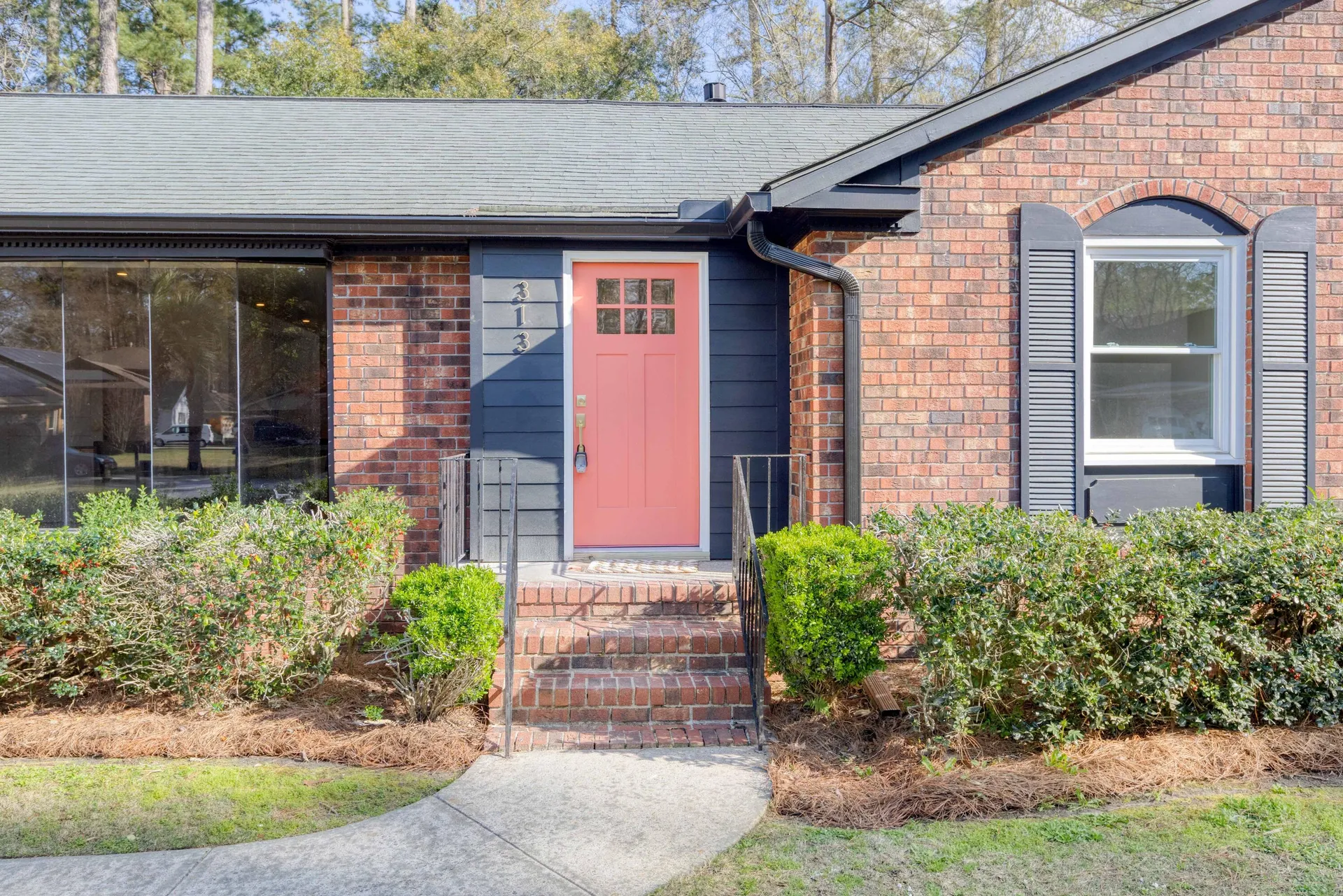 Property image 2 at 313 Runnymede Lane, Summerville, SC 29485