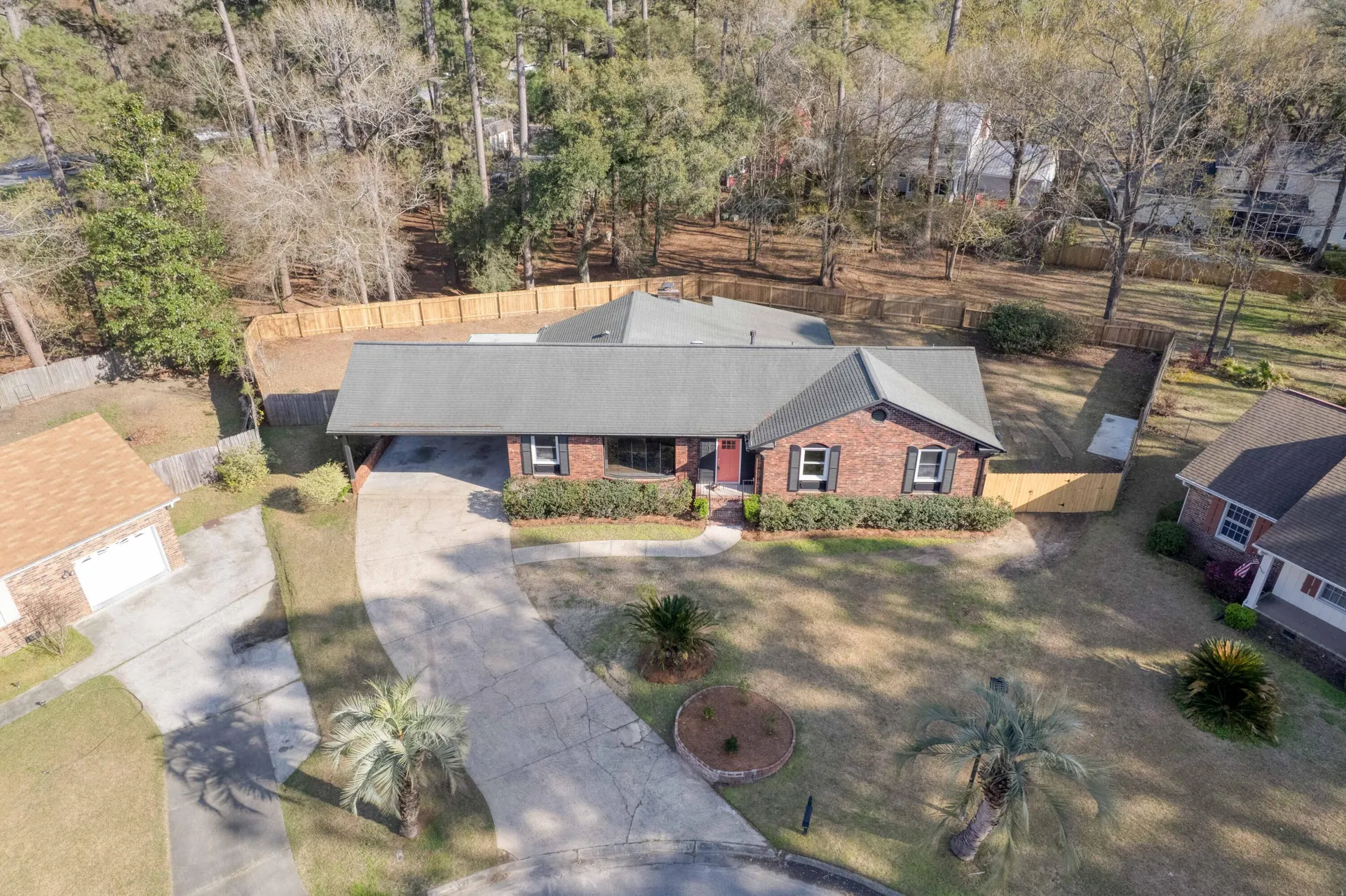 Property image 3 at 313 Runnymede Lane, Summerville, SC 29485