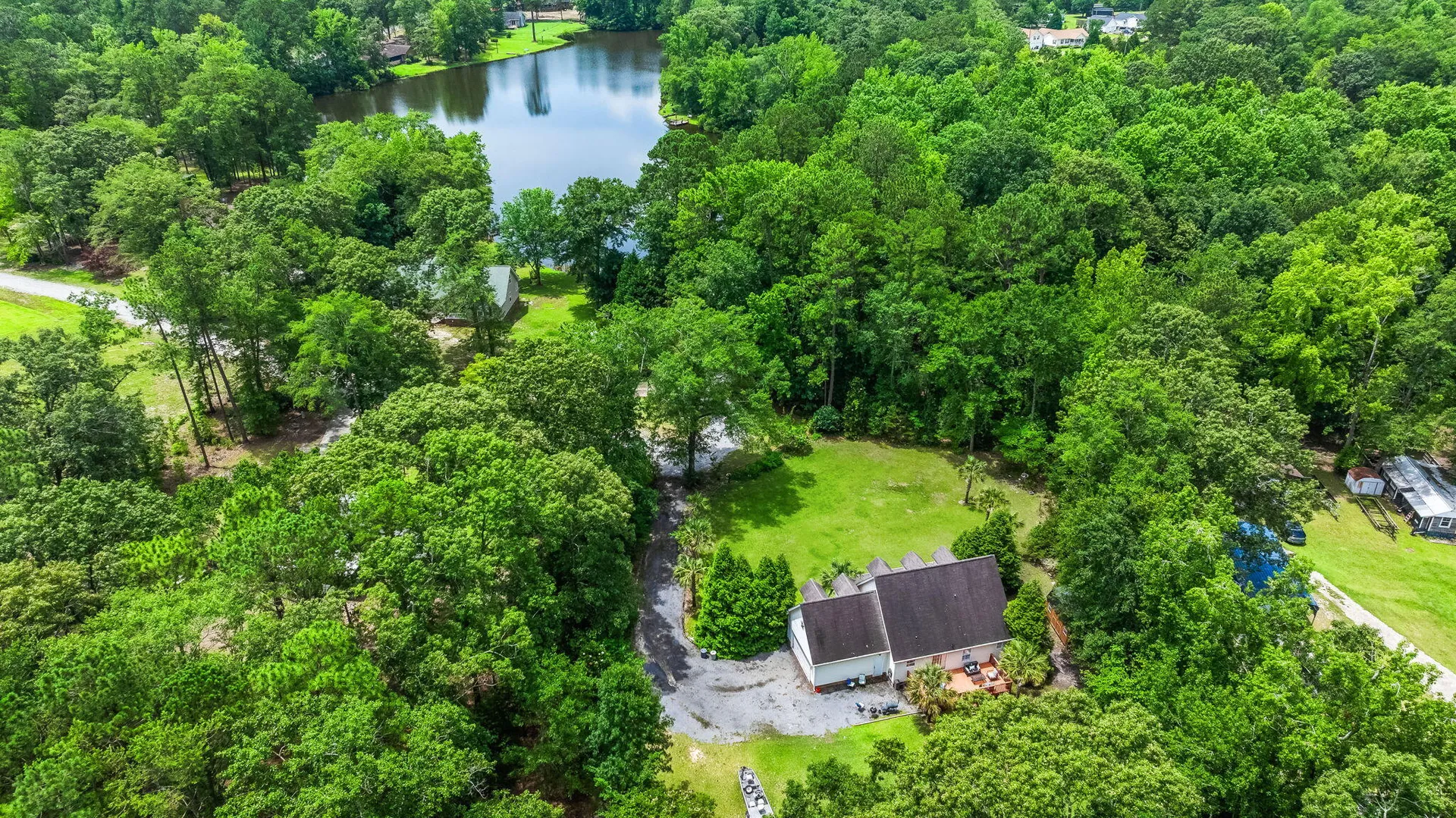 Property image 5 at 28 Santee Lakes Court, Elloree, SC 29047