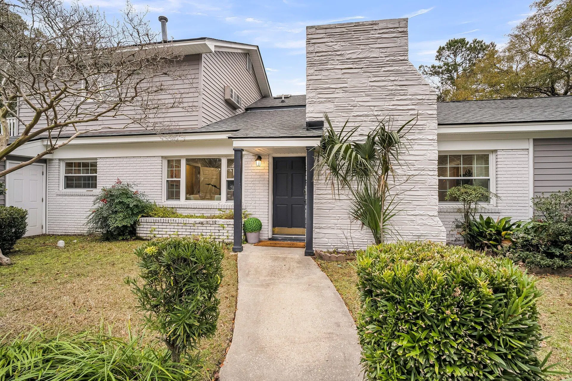 Property image 2 at 718 Parish Road, Charleston, SC 29407