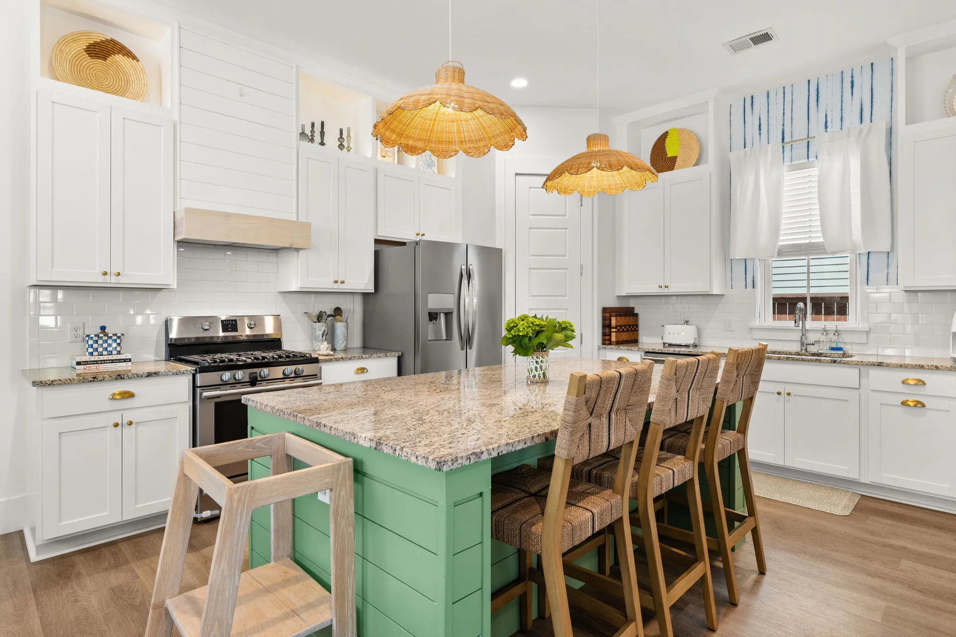 Property image 3 at 383 Oak Park Street, Summerville, SC 29486