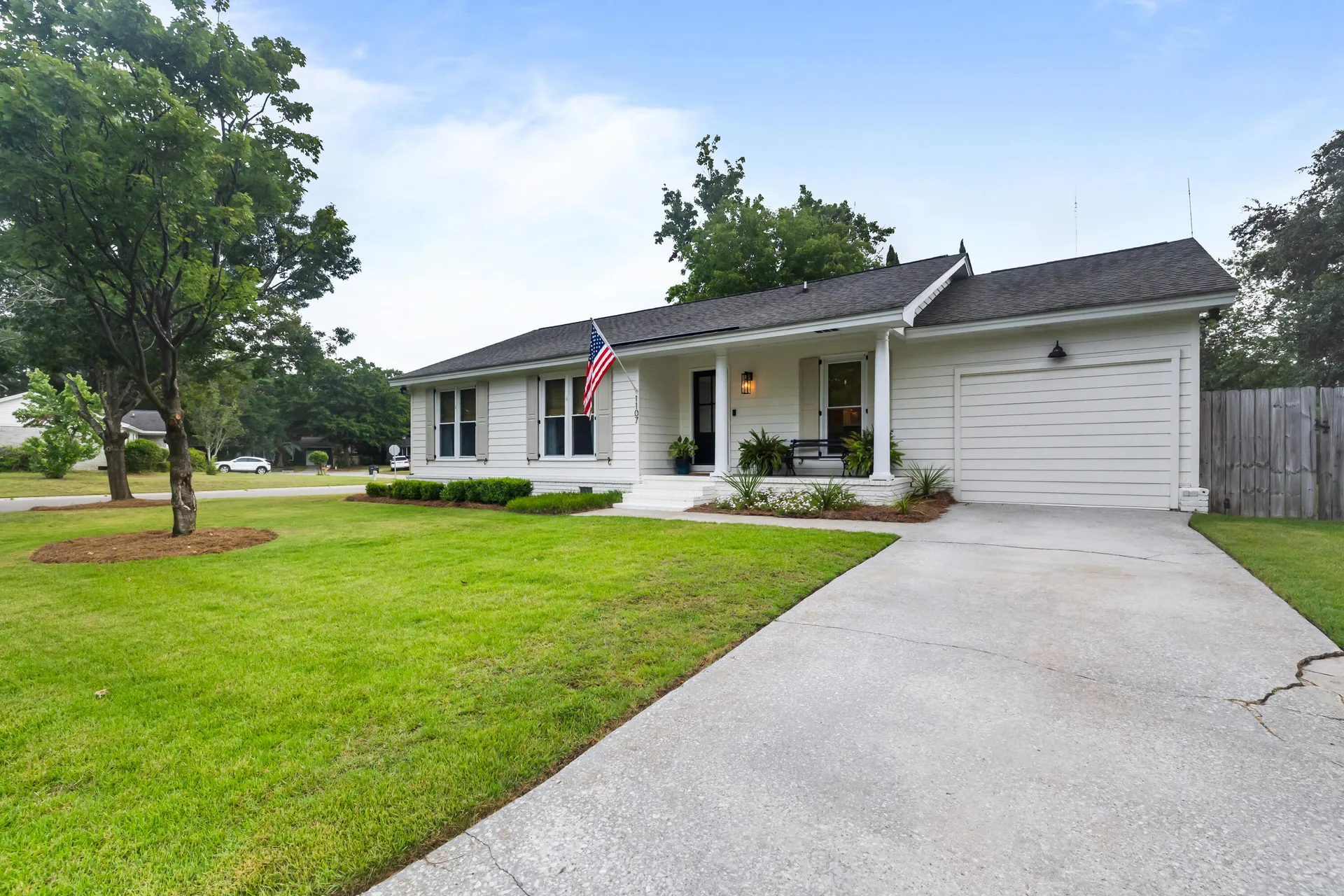 Property image 3 at 1107 Port Harbor Court, Mount Pleasant, SC 29464