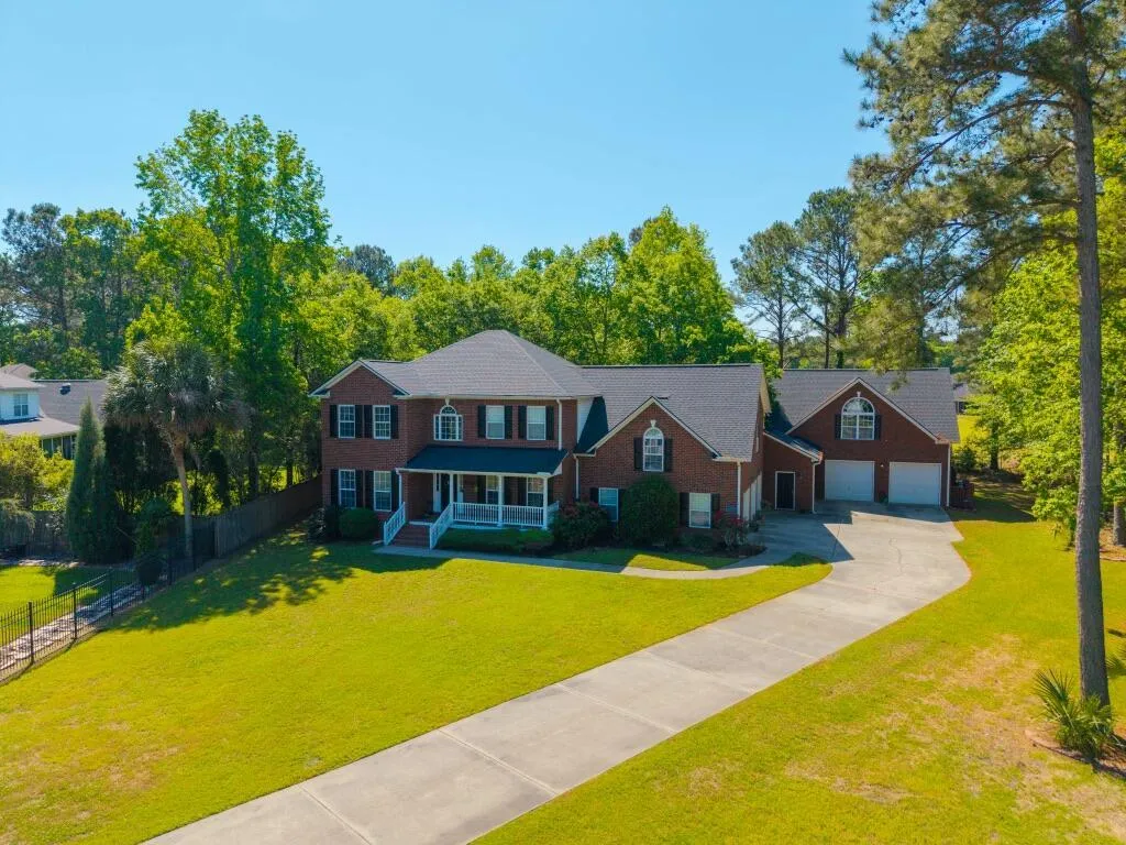 105 Birkbeck Court
