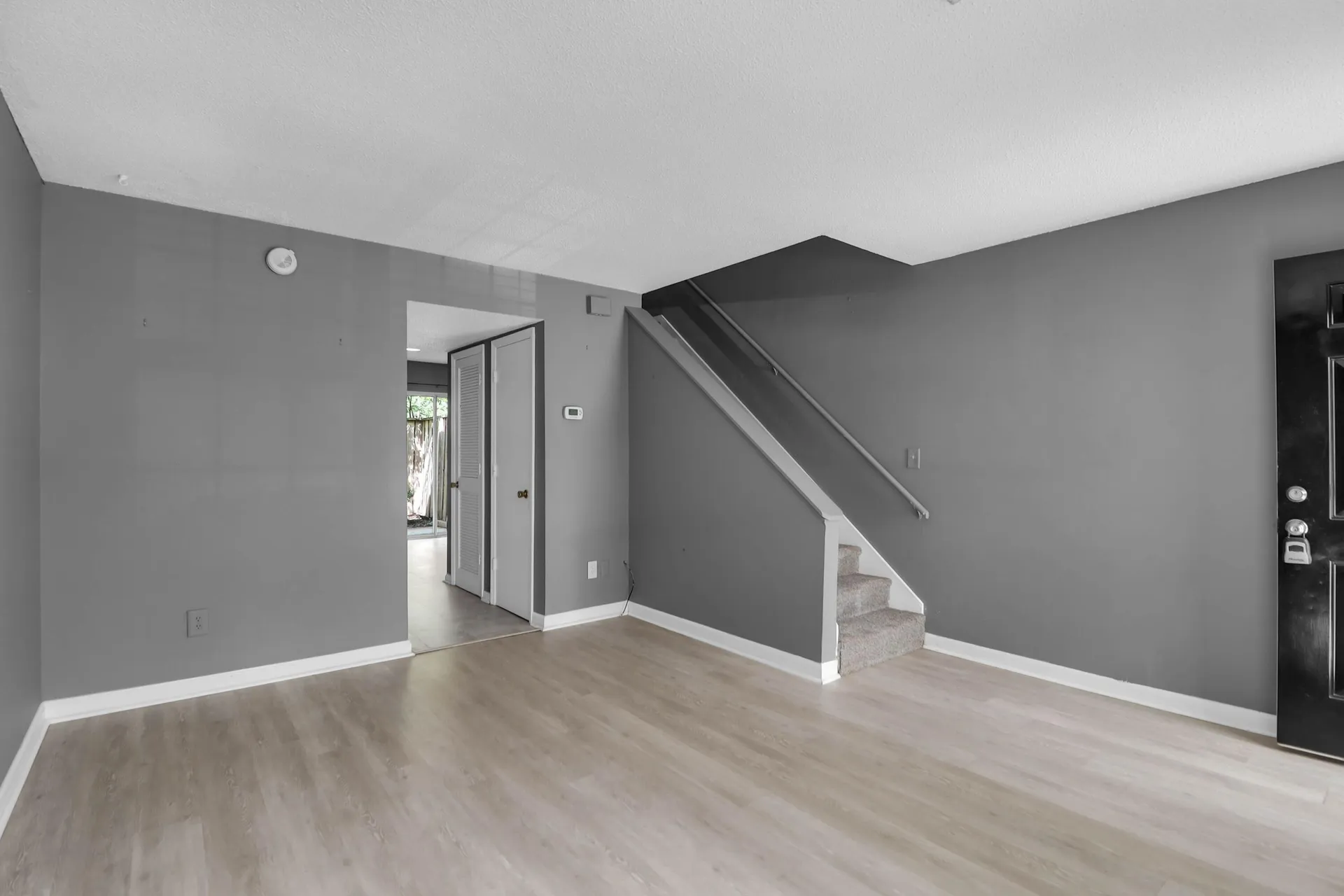 Property image 4 at 507 Stinson Drive 7f, Charleston, SC 29407
