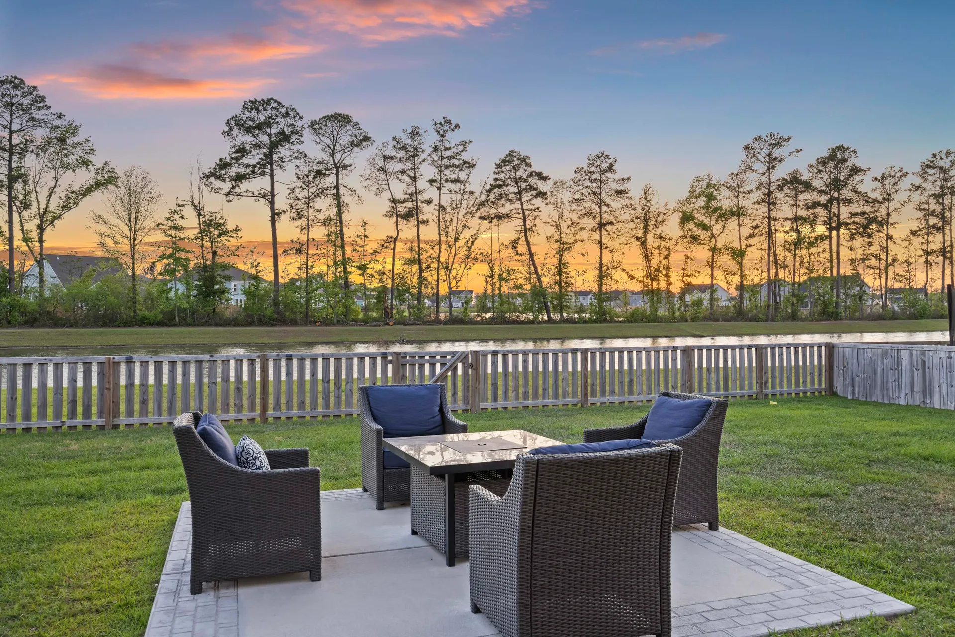 Property image 2 at 555 Dunswell Drive, Summerville, SC 29486