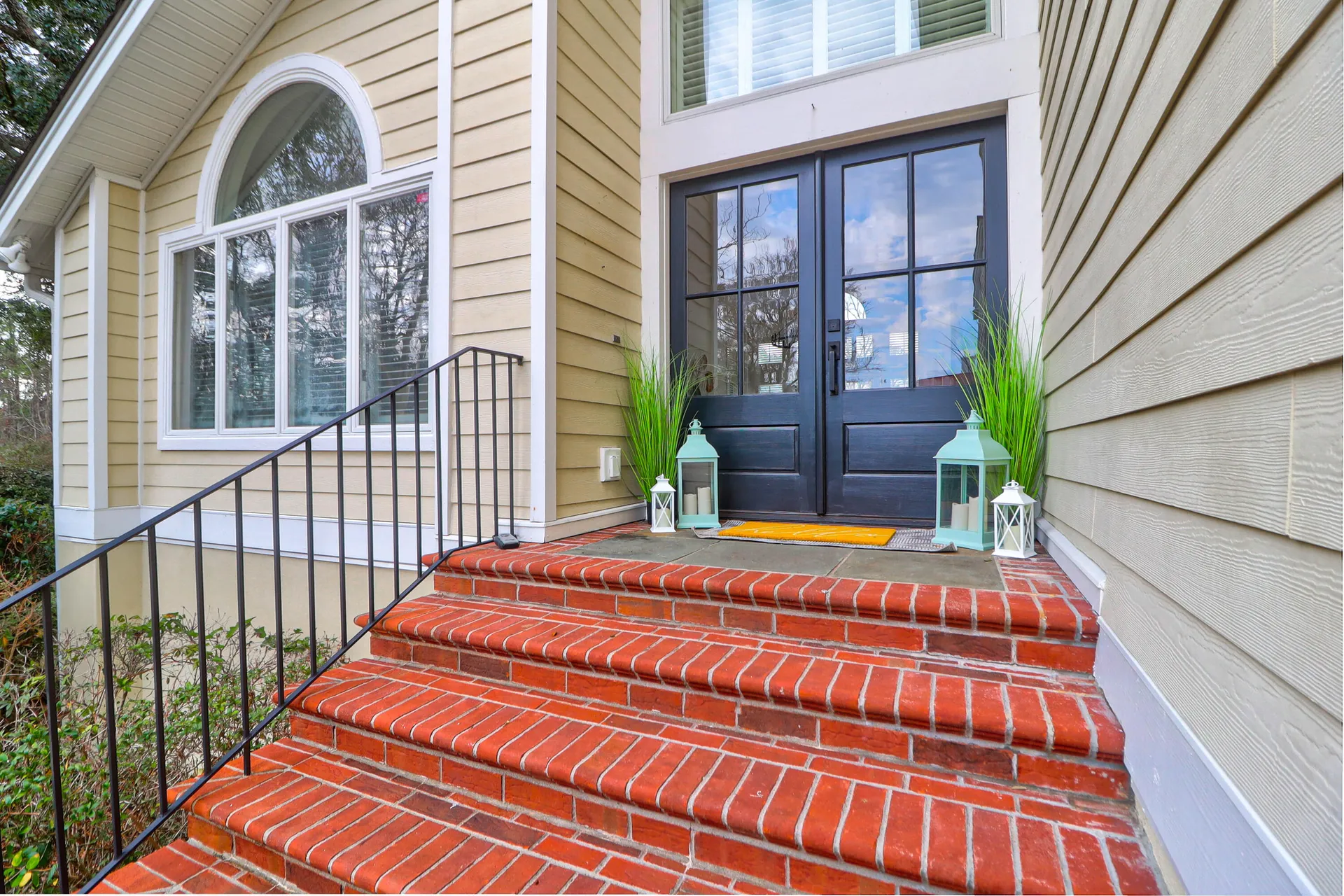 Property image 2 at 1784 Omni Blvd Boulevard, Mount Pleasant, SC 29466