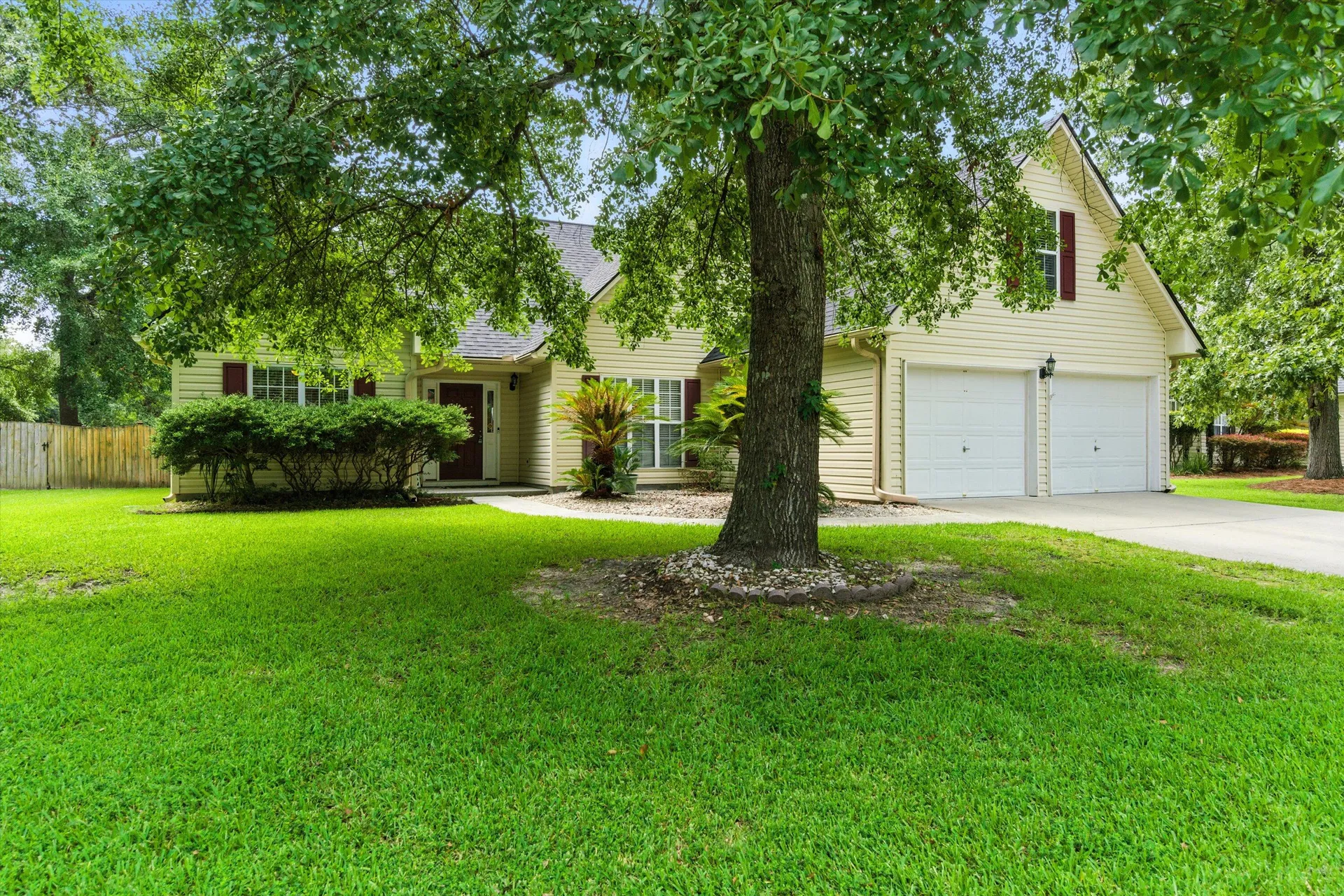Property image 2 at 109 Tattingstone Way, Goose Creek, SC 29445