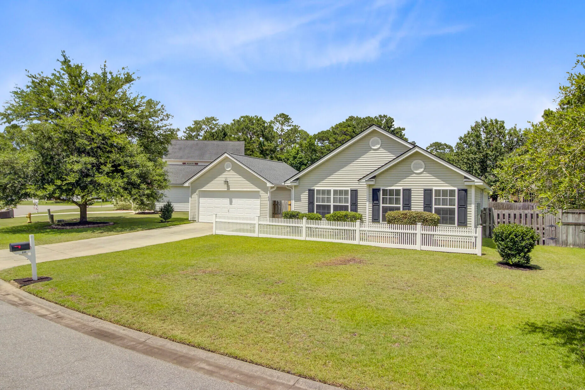 Property image 4 at 232 Moon Dance Lane, Summerville, SC 29483