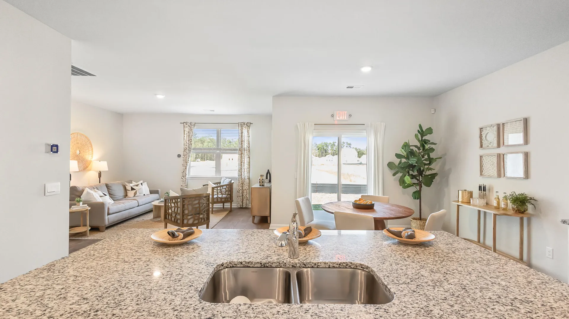 Property image 4 at 1116 Mulligan Drive, Manning, SC 29102