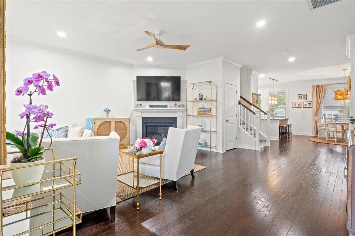 Property image 2 at 1582 Prince Edward Street, Mount Pleasant, SC 29466