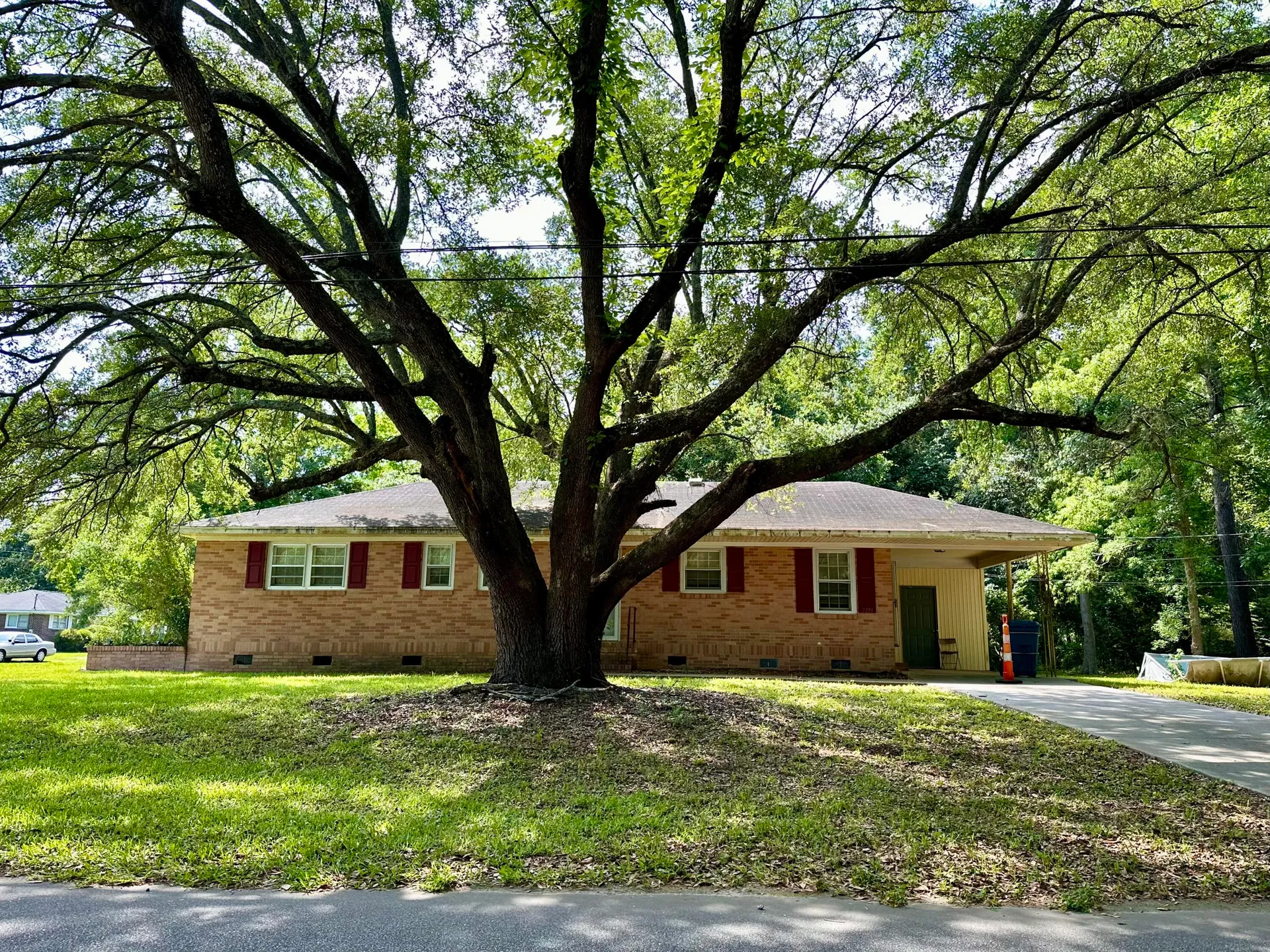2223 Plainview Road