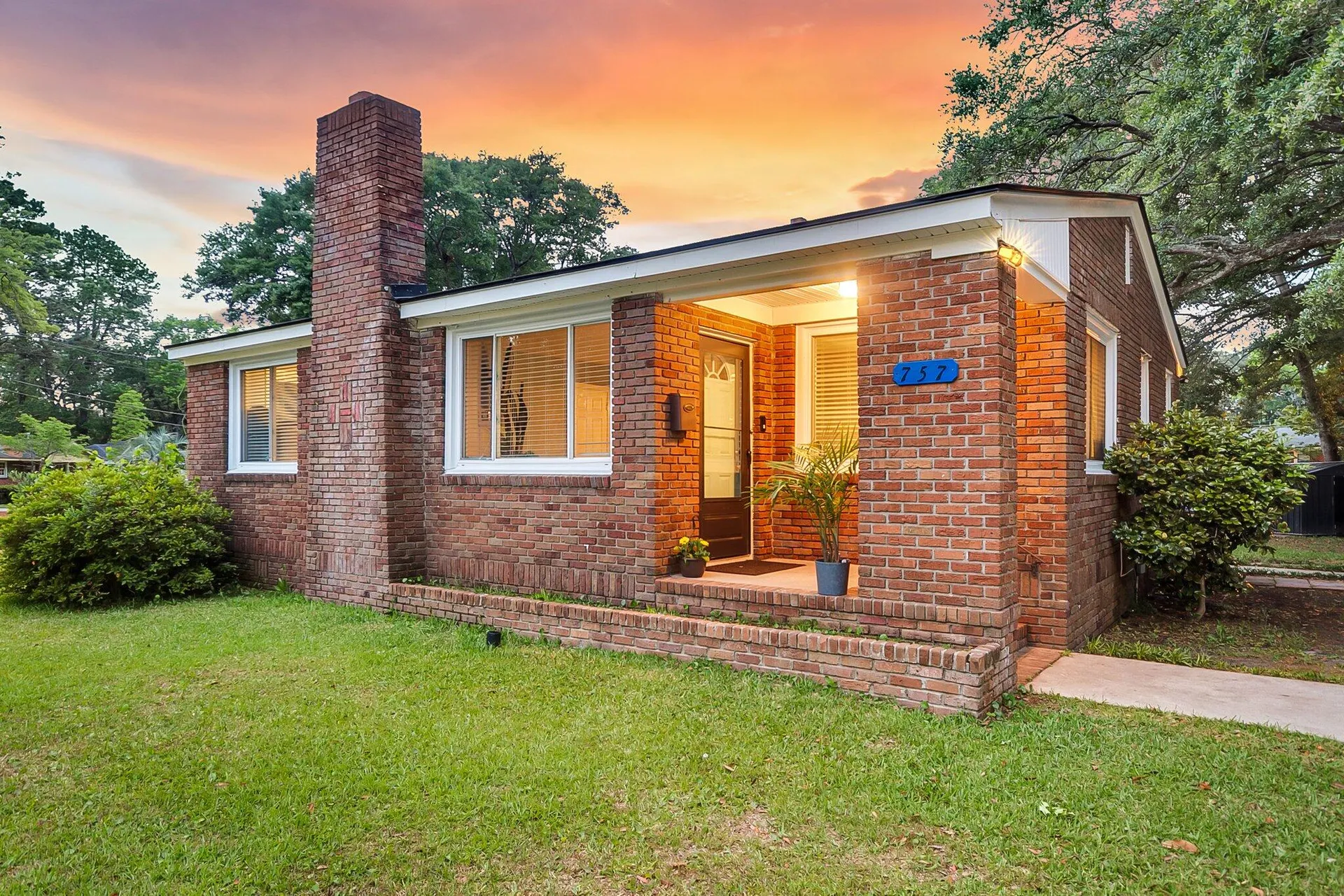 Property image 2 at 757 Longfellow Road, Charleston, SC 29407