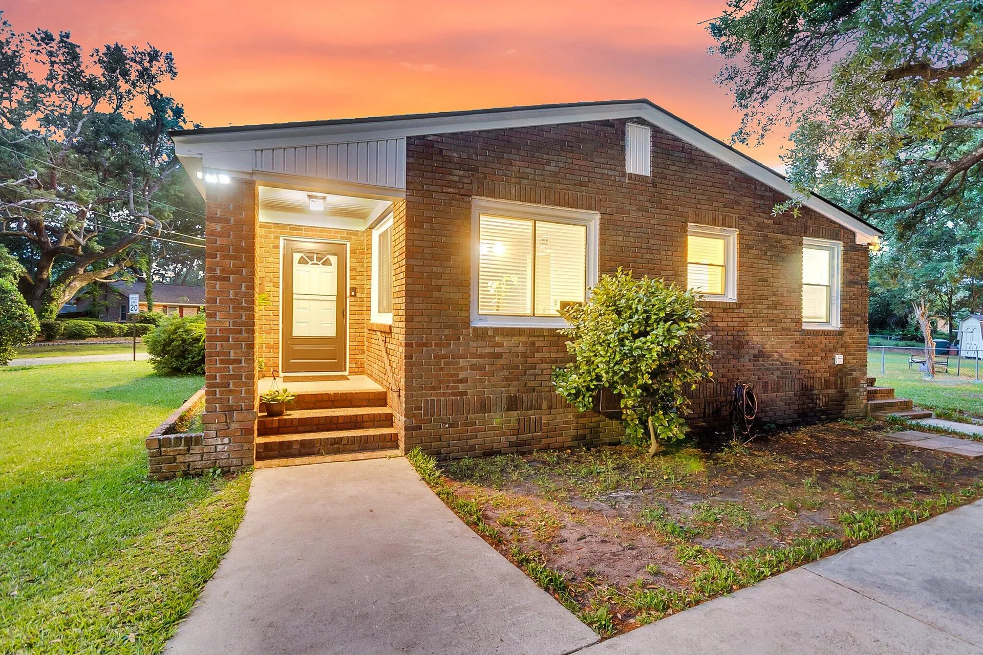 Property image 3 at 757 Longfellow Road, Charleston, SC 29407