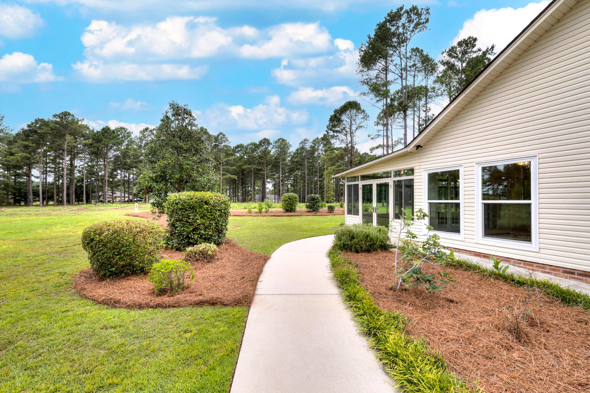 Property image 3 at 245 Plantation Drive, Manning, SC 29102