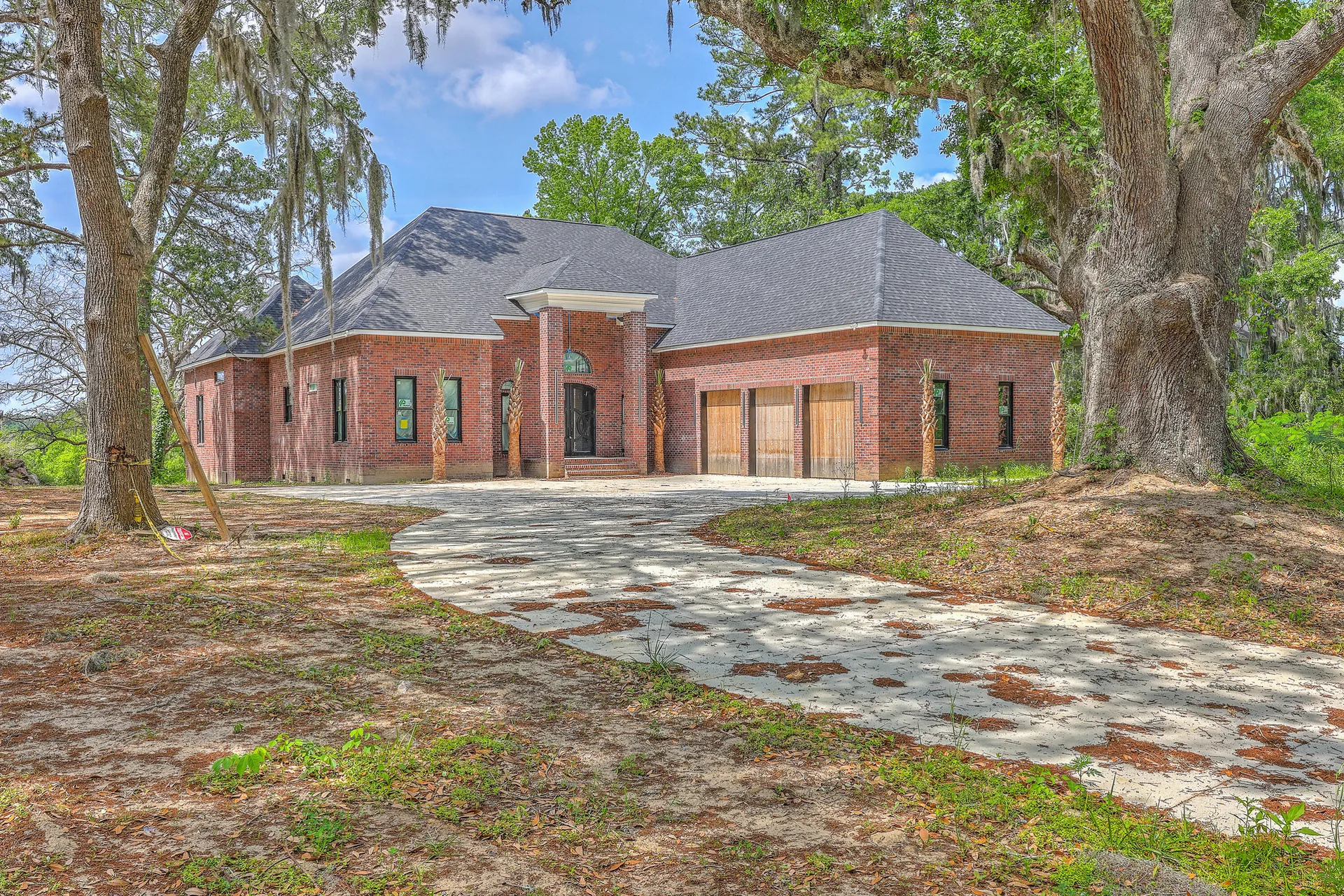 Kings Grant, Summerville Community