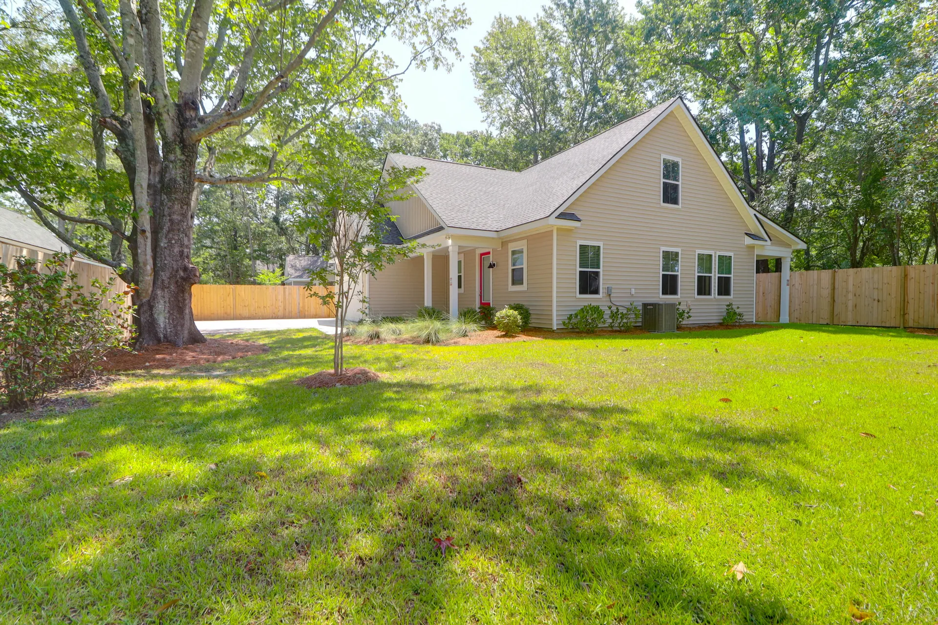 Deer Park, North Charleston Community