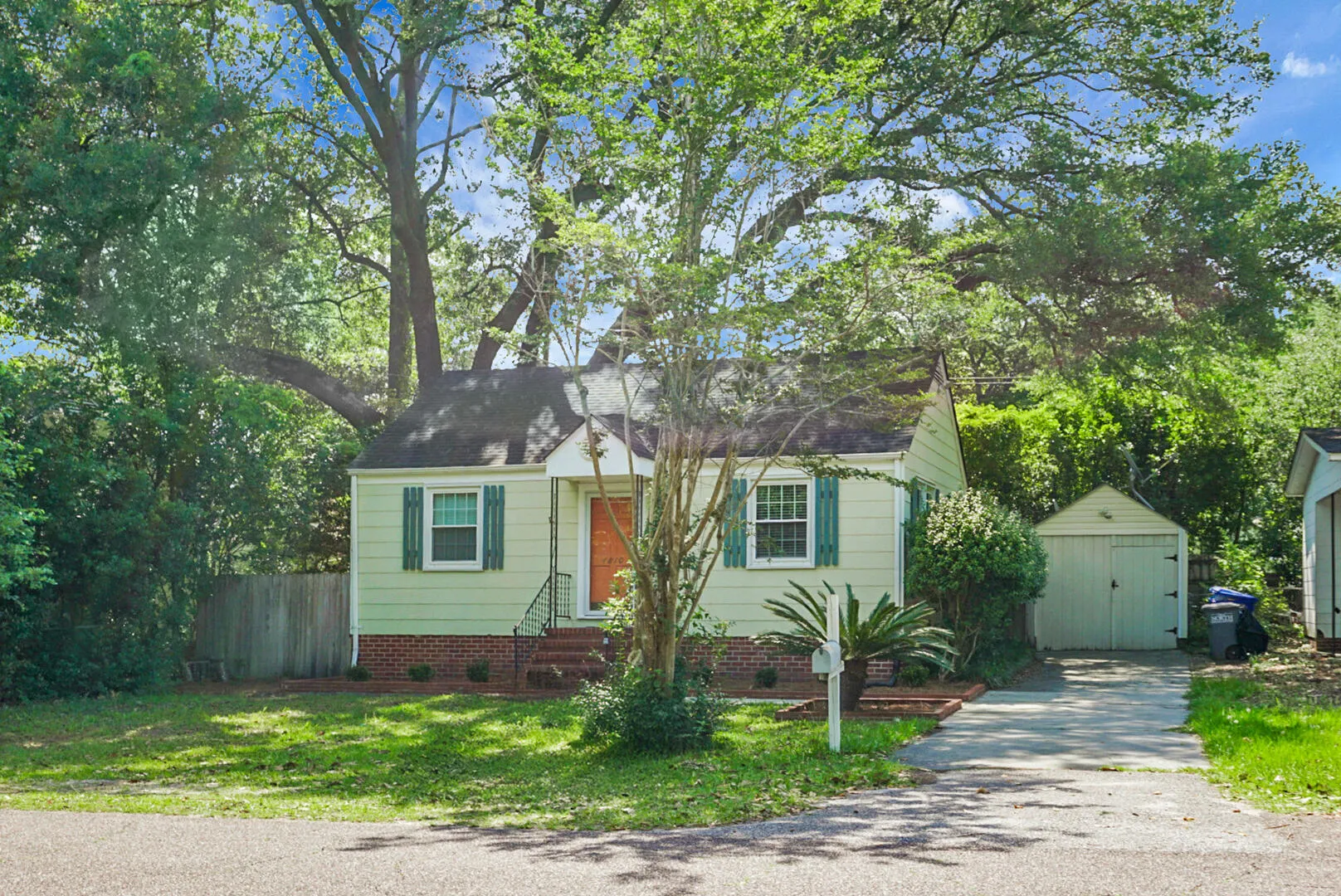 Property image 2 at 4810 Parkside Drive, North Charleston, SC 29405