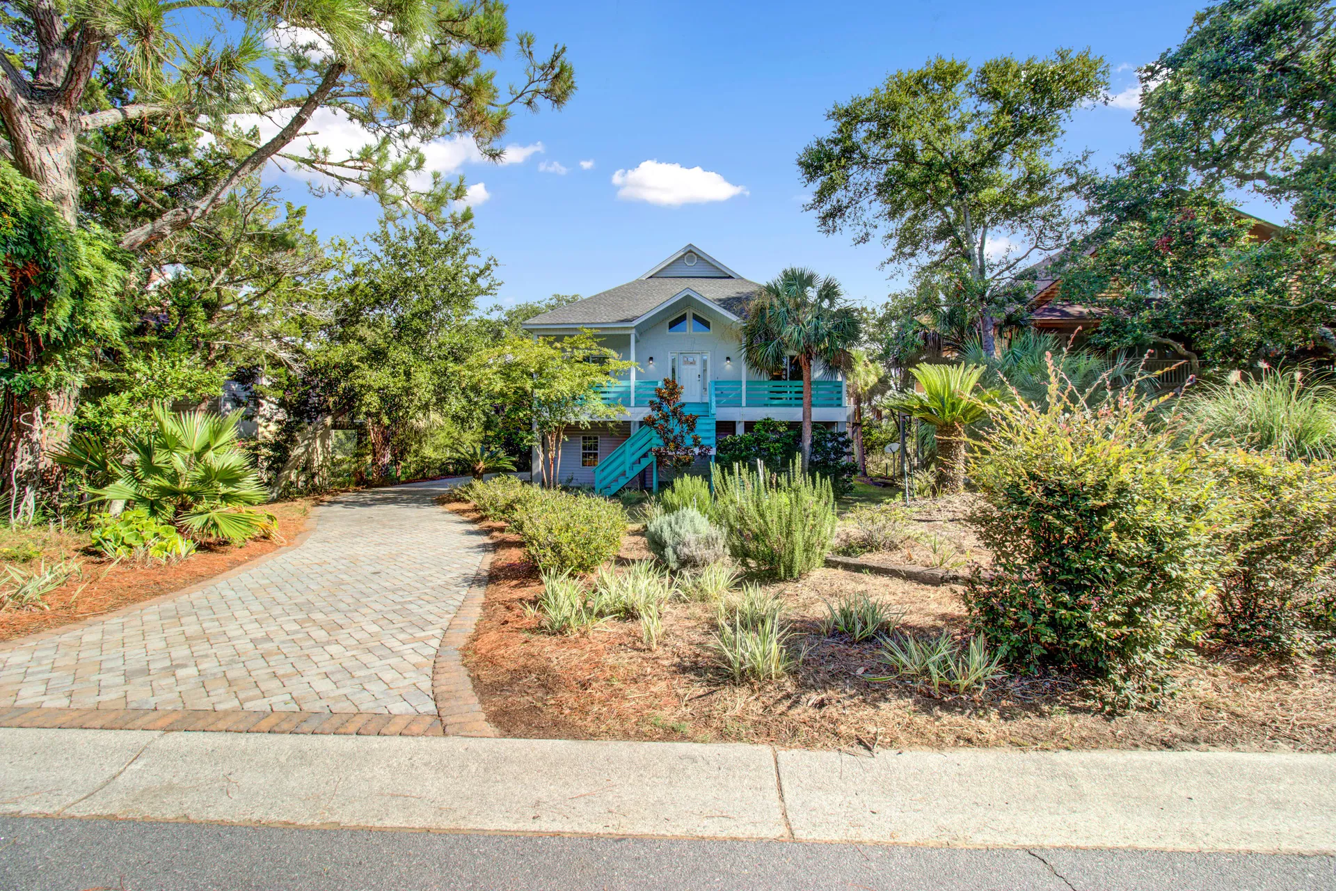 Property image 4 at 410 W Indian Avenue, Folly Beach, SC 29439
