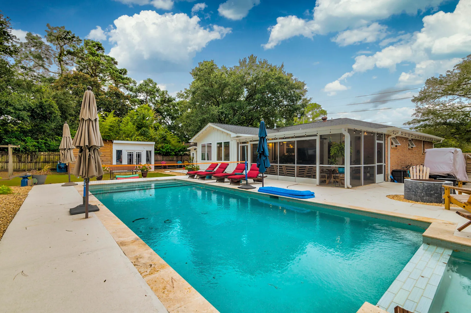 Property image 2 at 902 Mikell Drive, Charleston, SC 29412