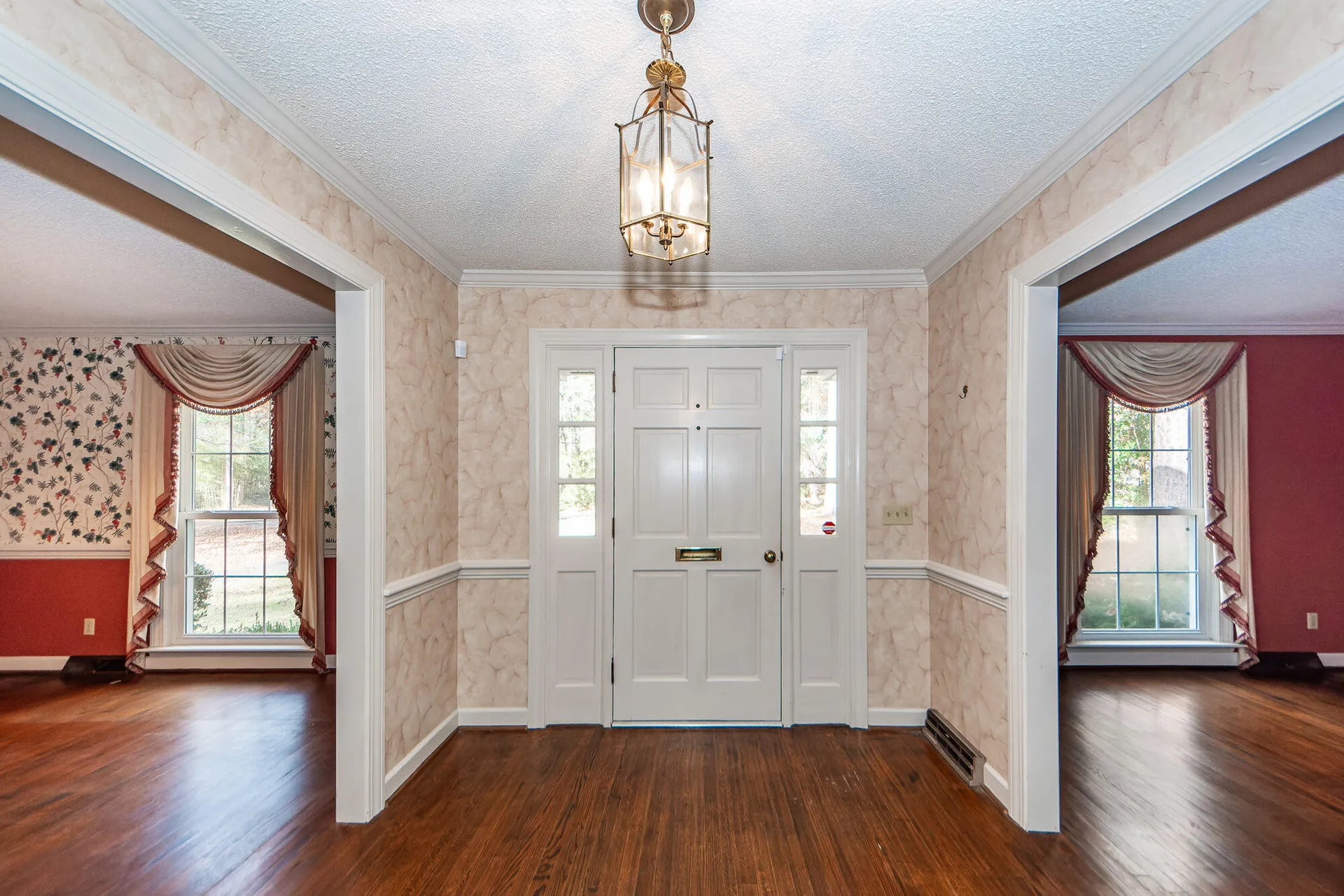 Property image 3 at 108 Fairway Drive, Summerville, SC 29483