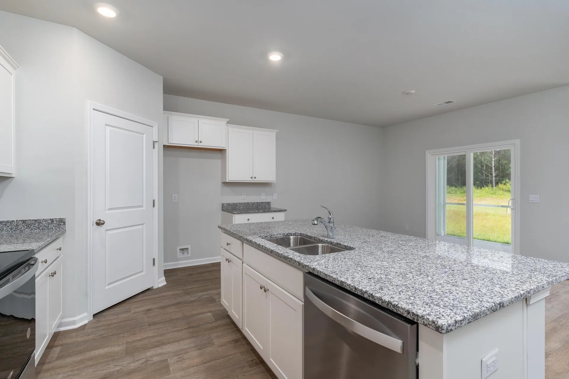 Property image 5 at 162 William Clark Boulevard, Santee, SC 29142