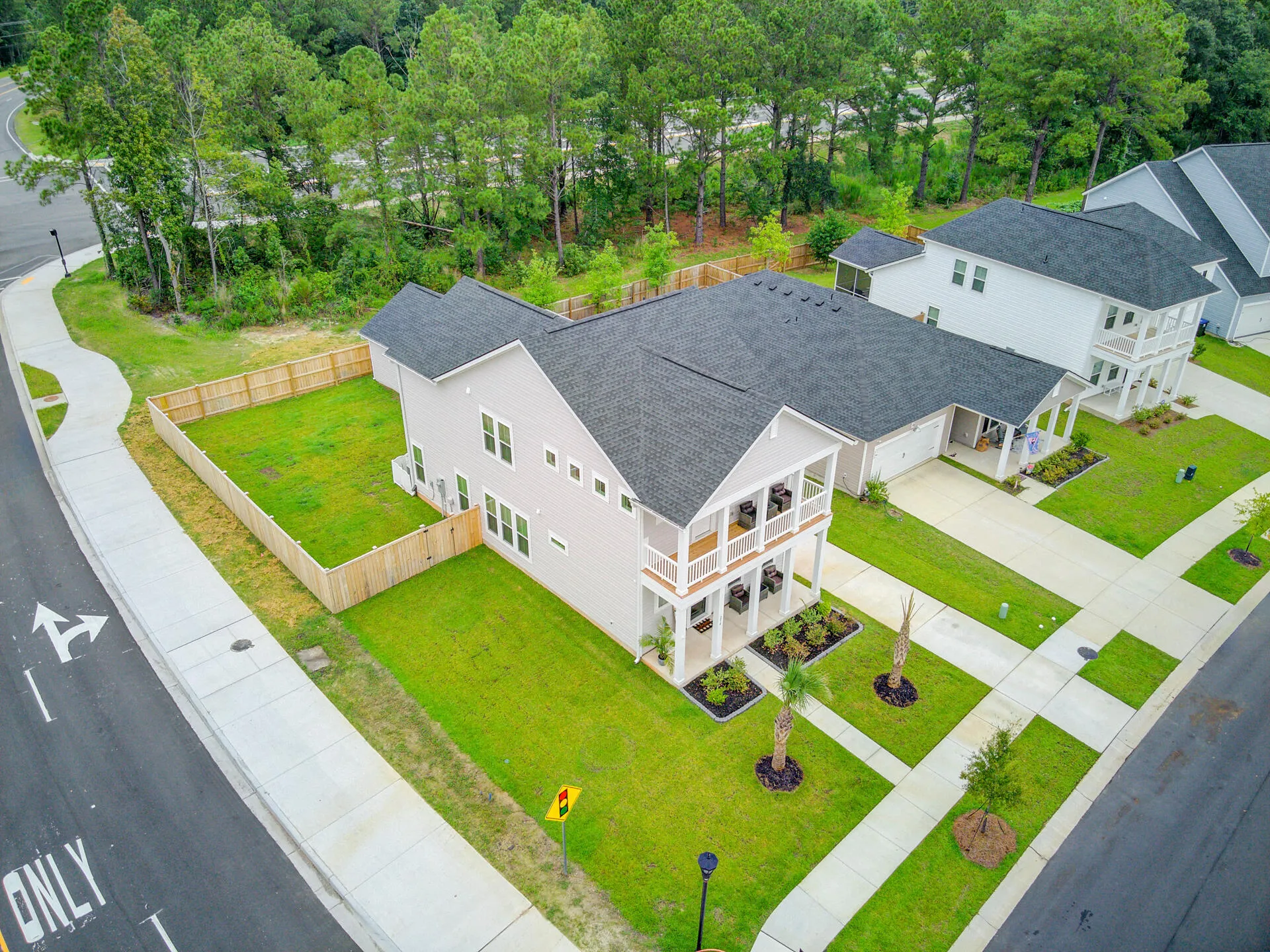 Property image 3 at 254 Red Bluff Street, Summerville, SC 29483