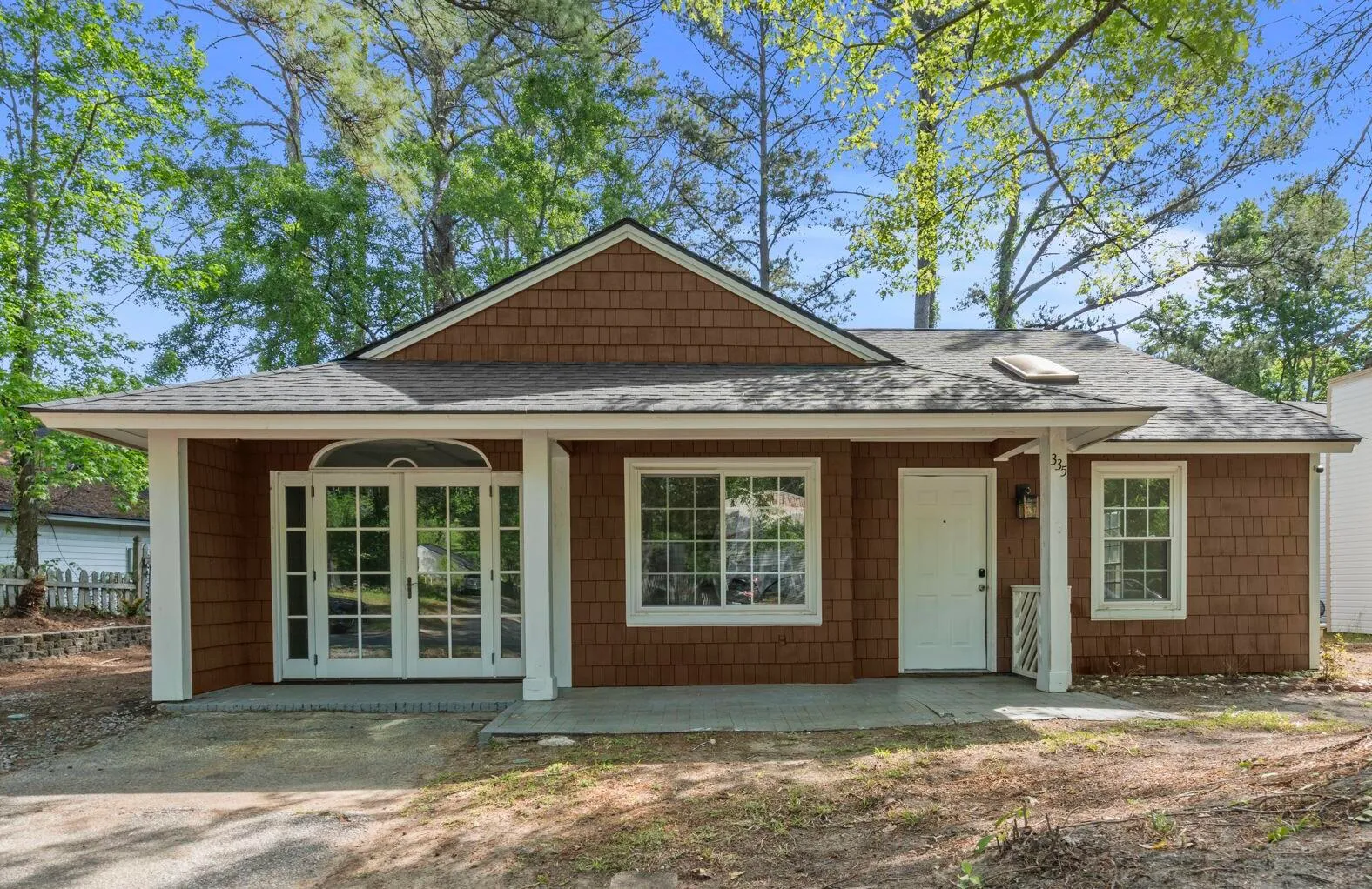 335 Macgregor Drive