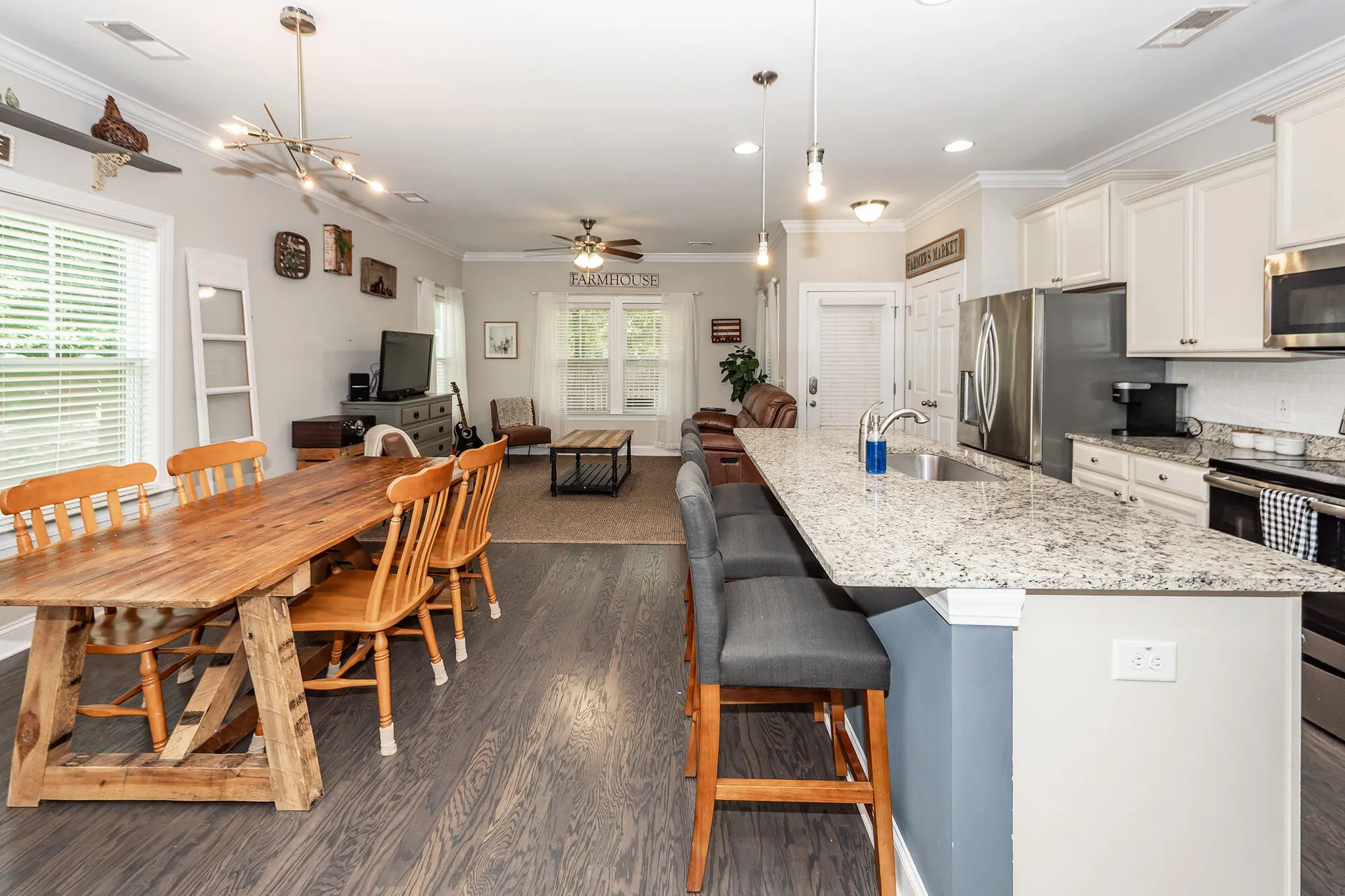 Property image 3 at 4224 Scharite Street, Charleston, SC 29414