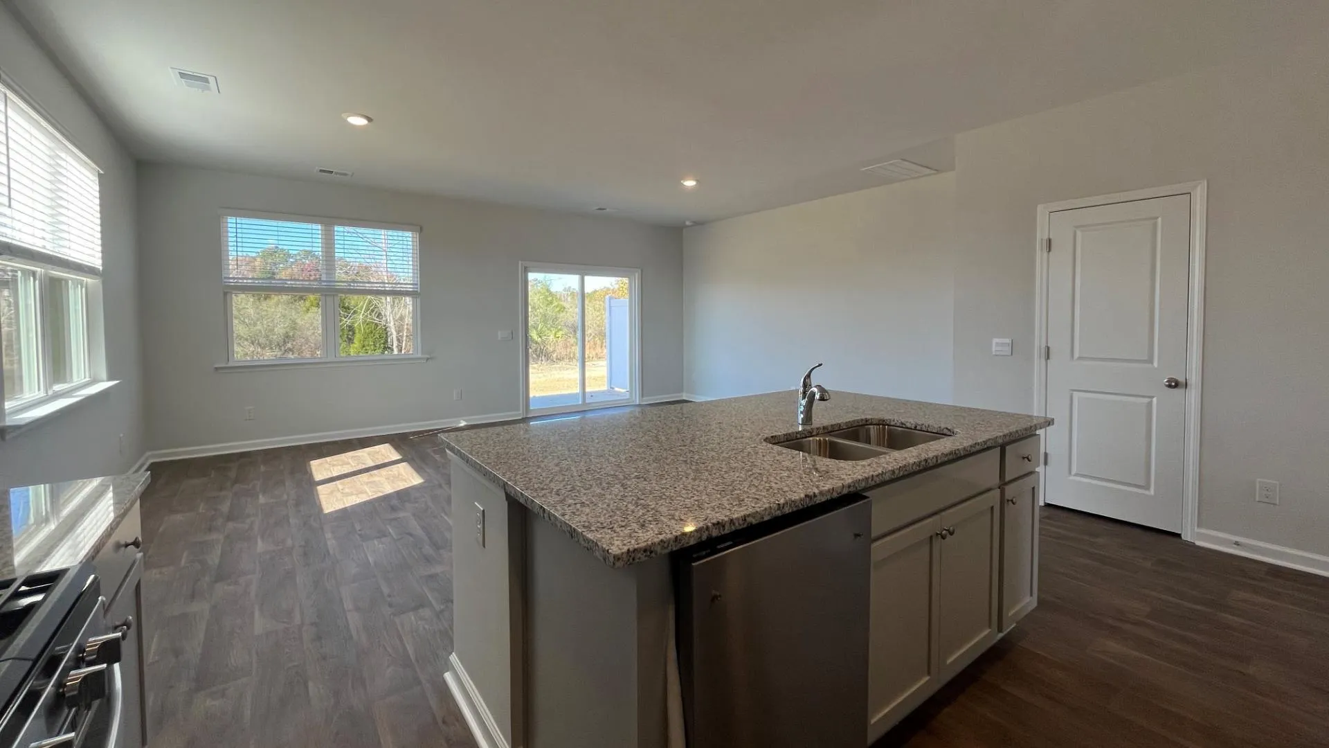 Property image 5 at 158 Yarrow Way, Moncks Corner, SC 29461