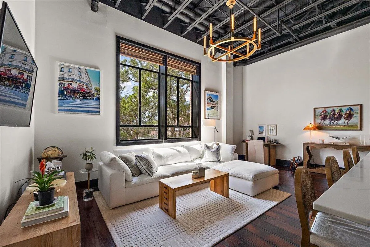 Property image 2 at 517 King Street 13, Charleston, SC 29403