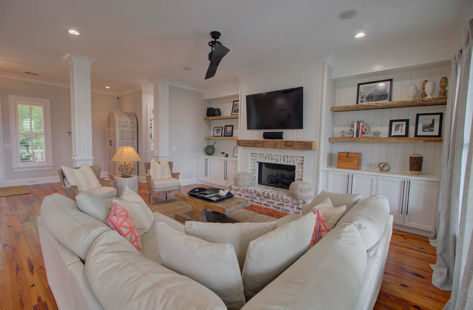 Property image 5 at 751 Bounty Square Drive, Charleston, SC 29492