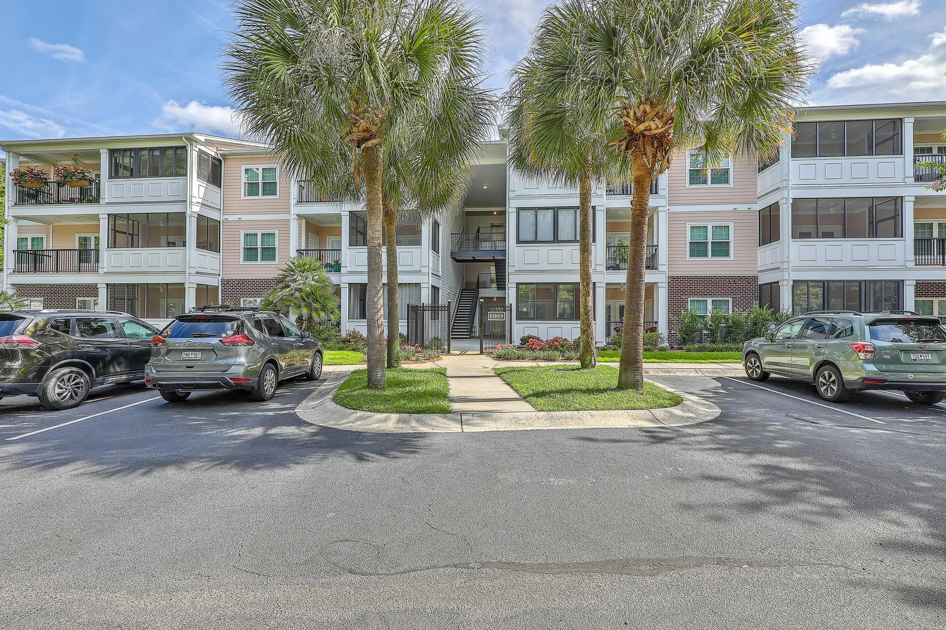 The Retreat at Riverland, Charleston Community