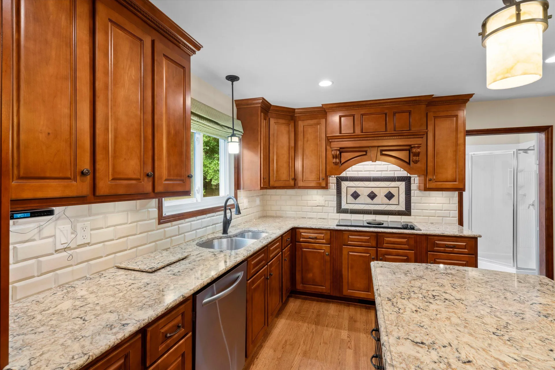 Property image 5 at 7 Skyeman Drive, Charleston, SC 29414
