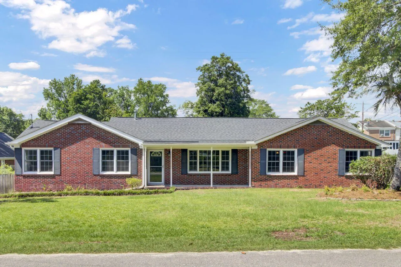 Property image 2 at 1027 E Recess Road, Hanahan, SC 29410