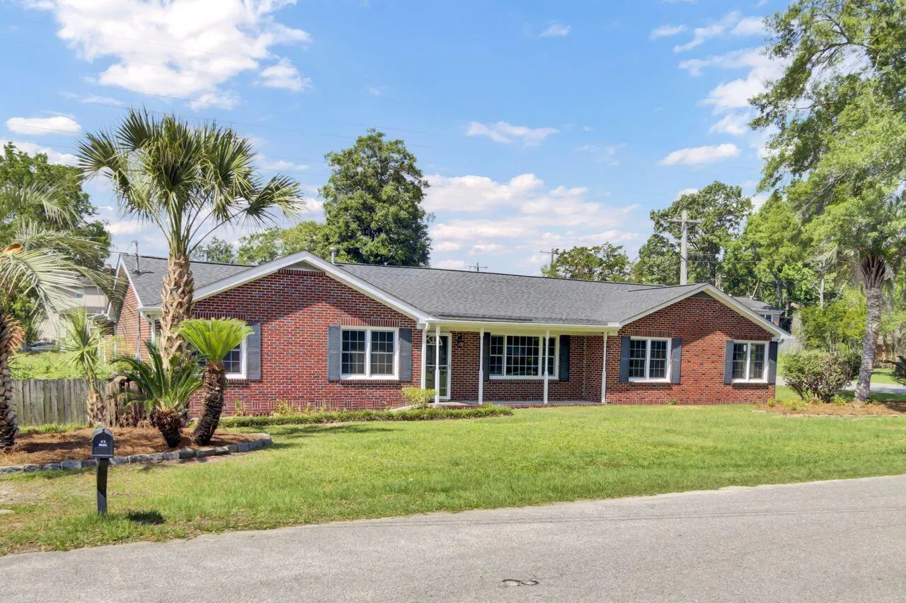 Property image 4 at 1027 E Recess Road, Hanahan, SC 29410
