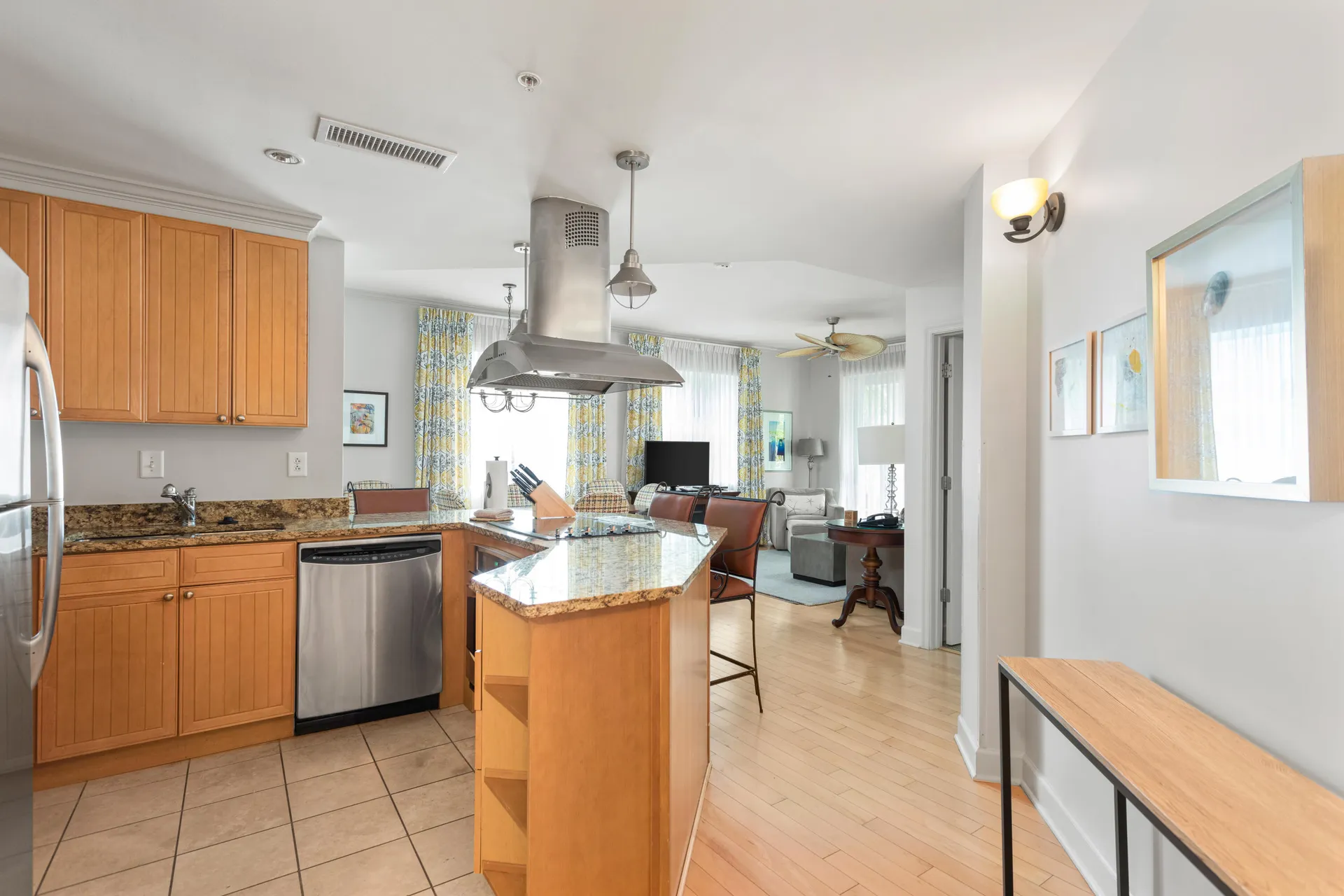 Property image 5 at 5800 Palmetto Drive, Isle of Palms, SC 29451