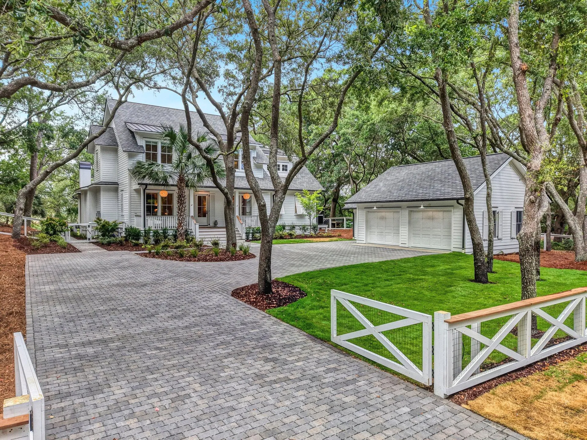 Property image 5 at 2524 Goldbug Avenue, Sullivans Island, SC 29482