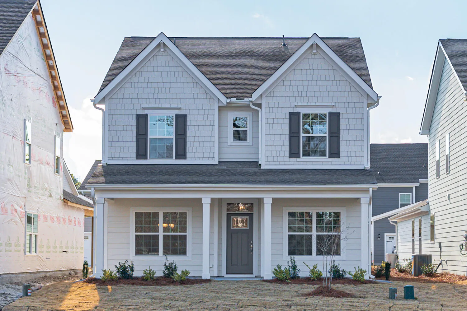 Six Oaks, Summerville Community