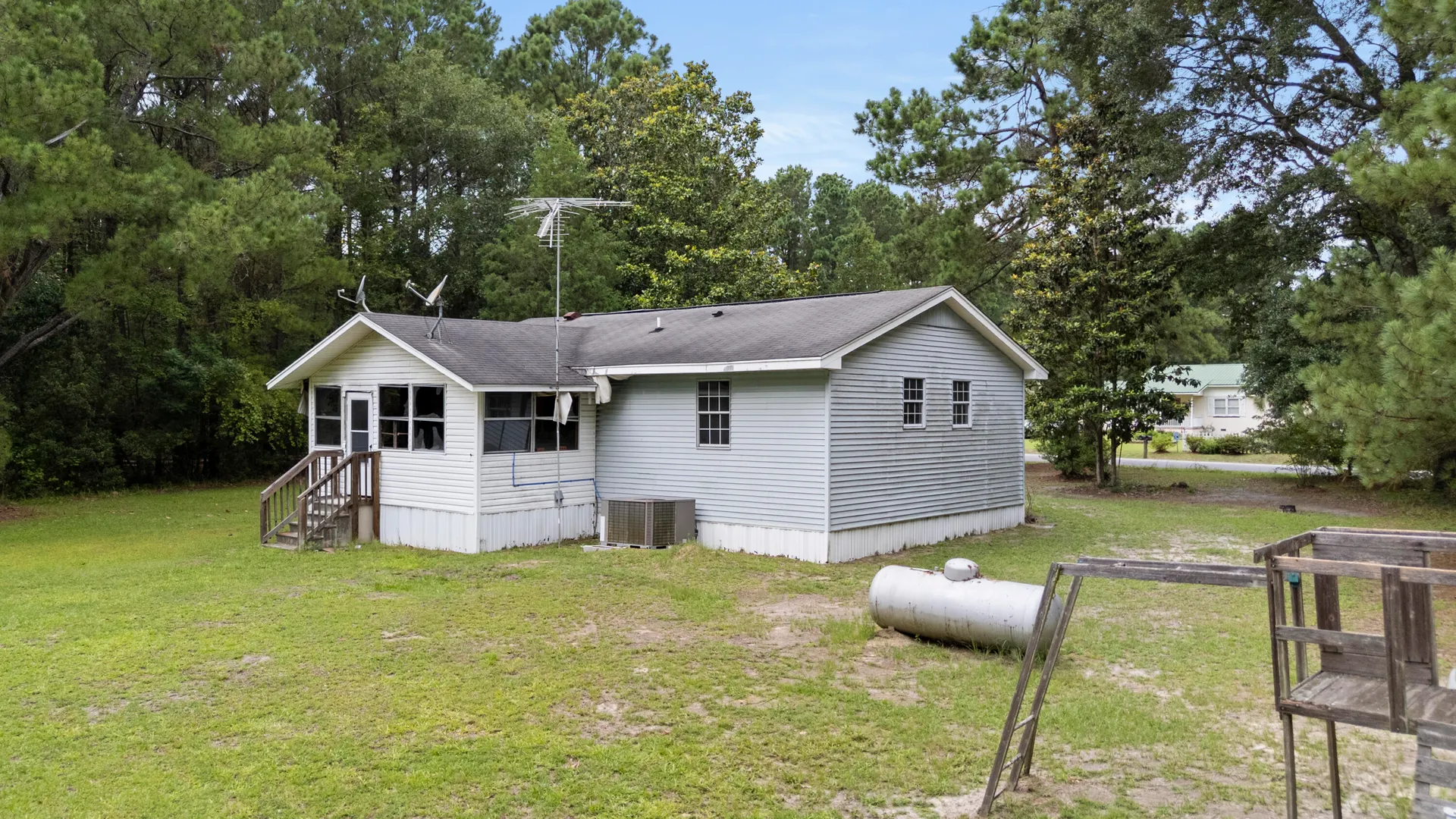 Property image 3 at 1049 Blue Flame Road, Bonneau, SC 29431