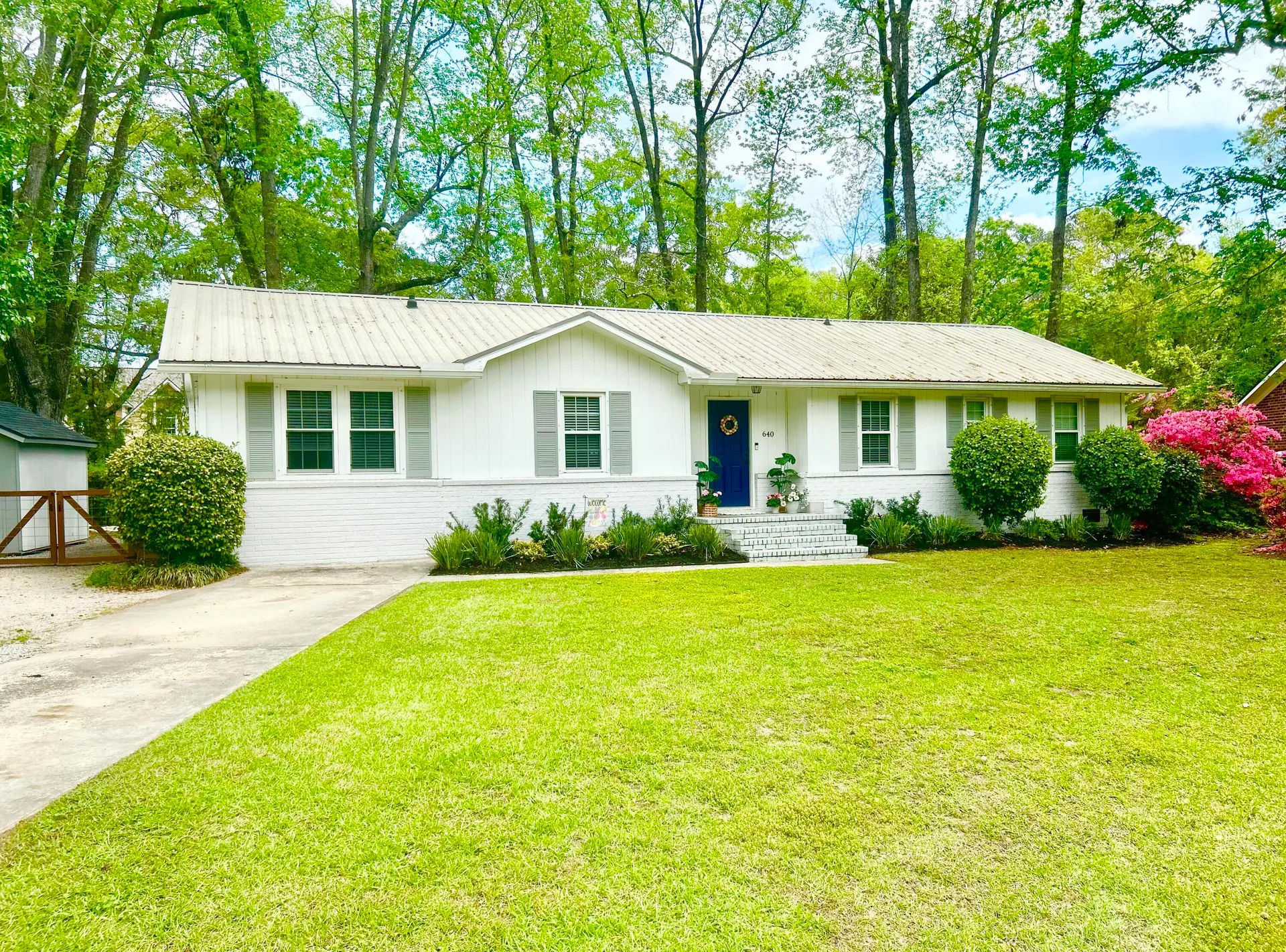 Property image 2 at 640 Semaht Street, Charleston, SC 29412